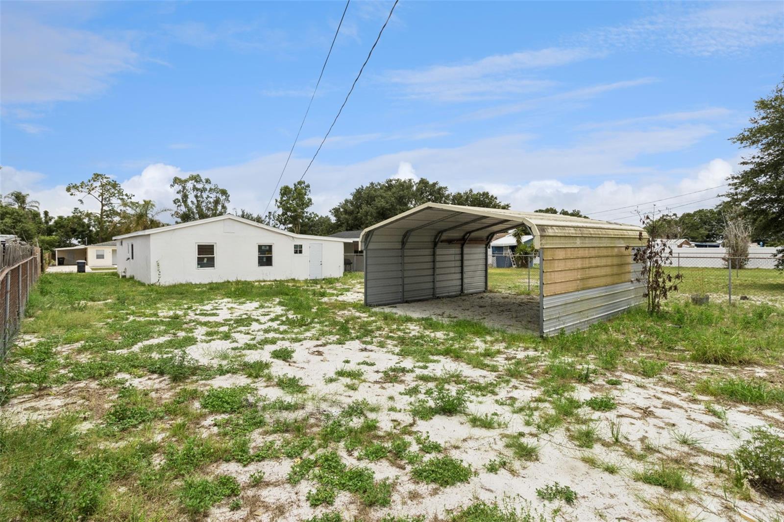 SUN RAY HOMES 03 - Residential