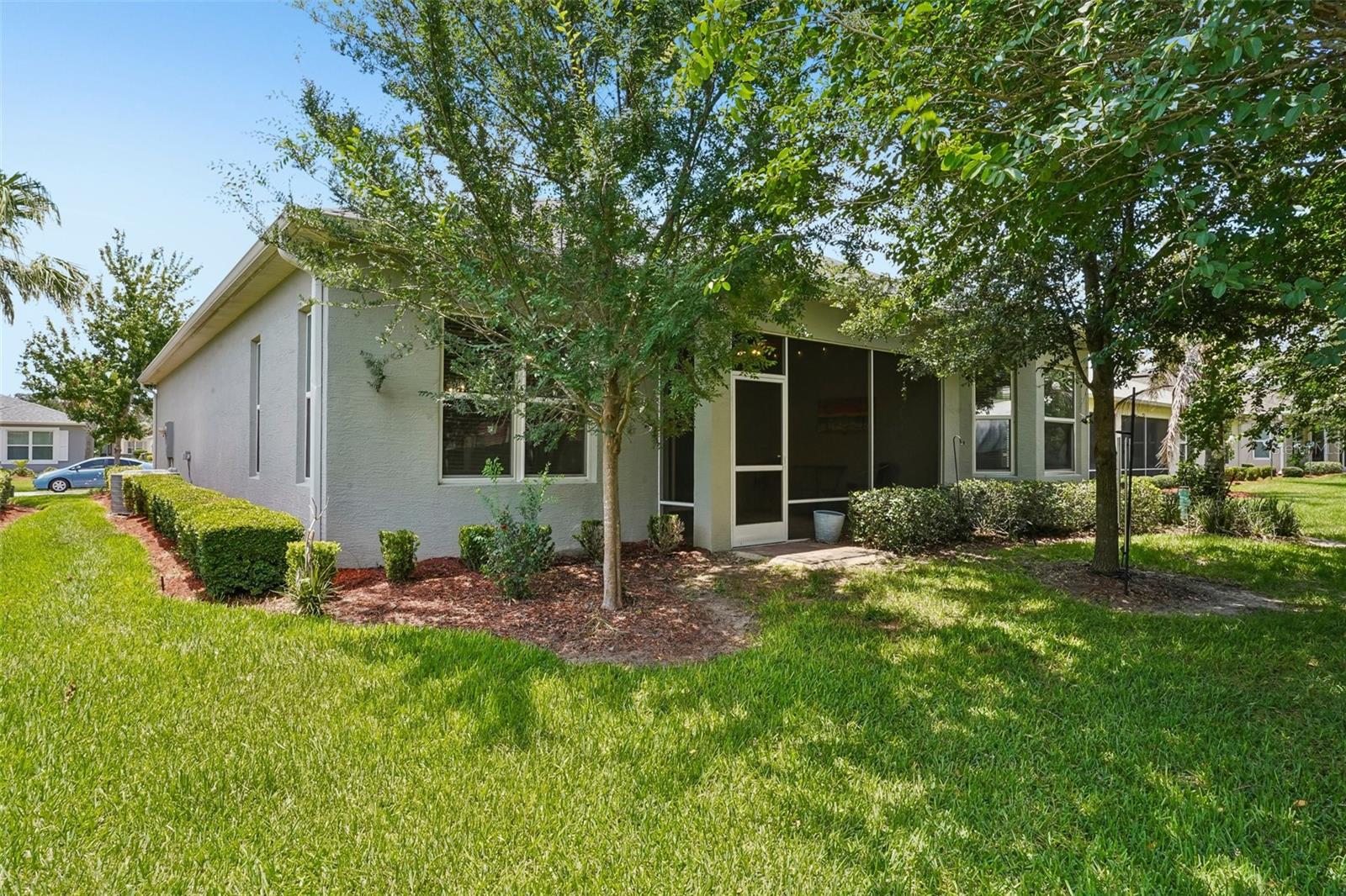 LAKESIDE LANDINGS - Residential