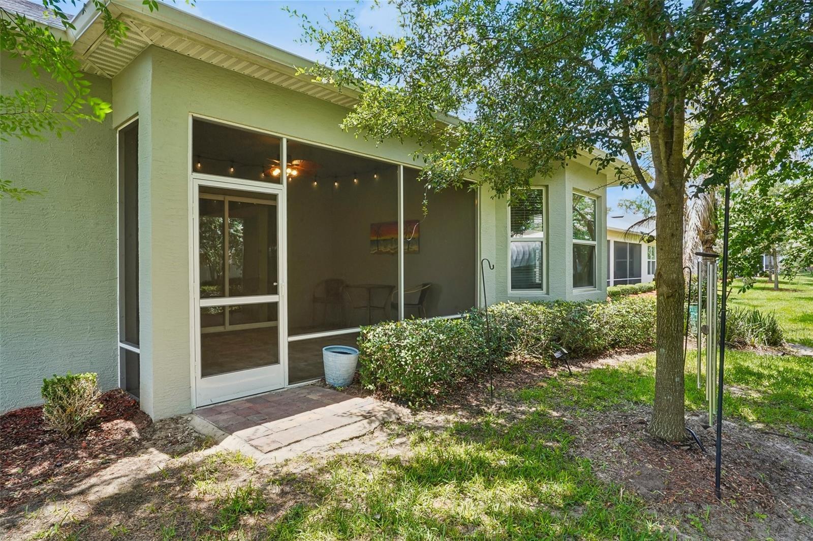 LAKESIDE LANDINGS - Residential