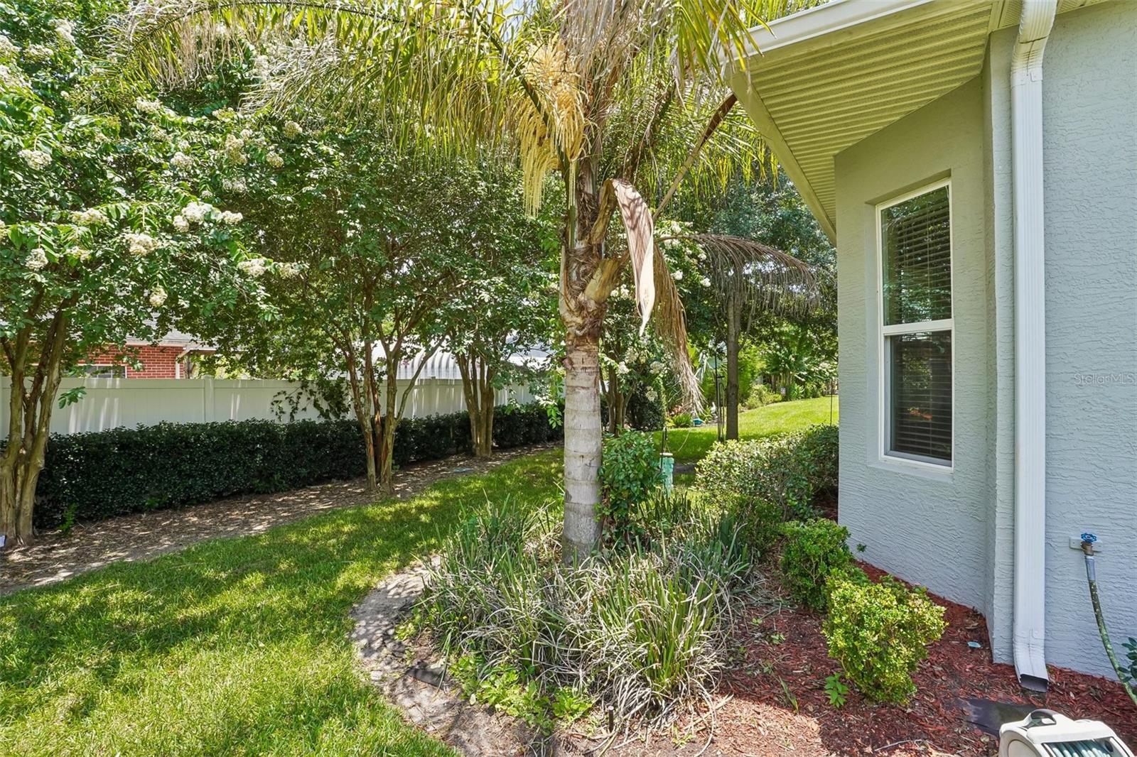 LAKESIDE LANDINGS - Residential