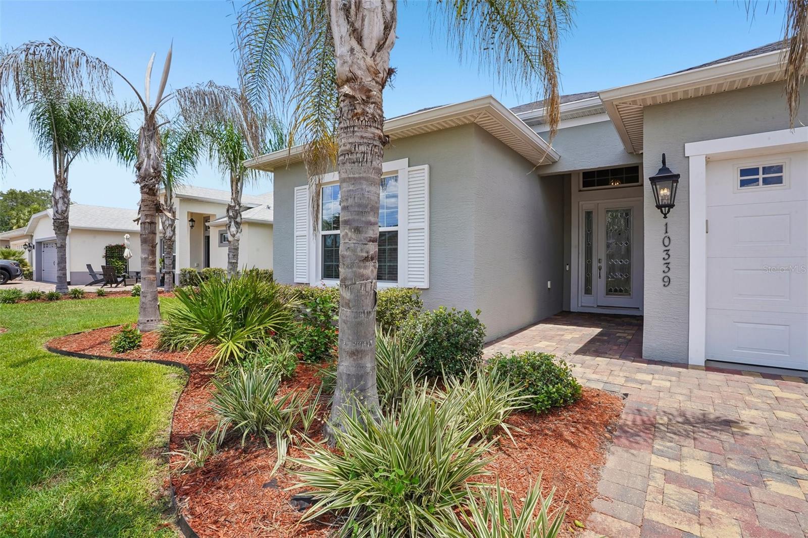 LAKESIDE LANDINGS - Residential