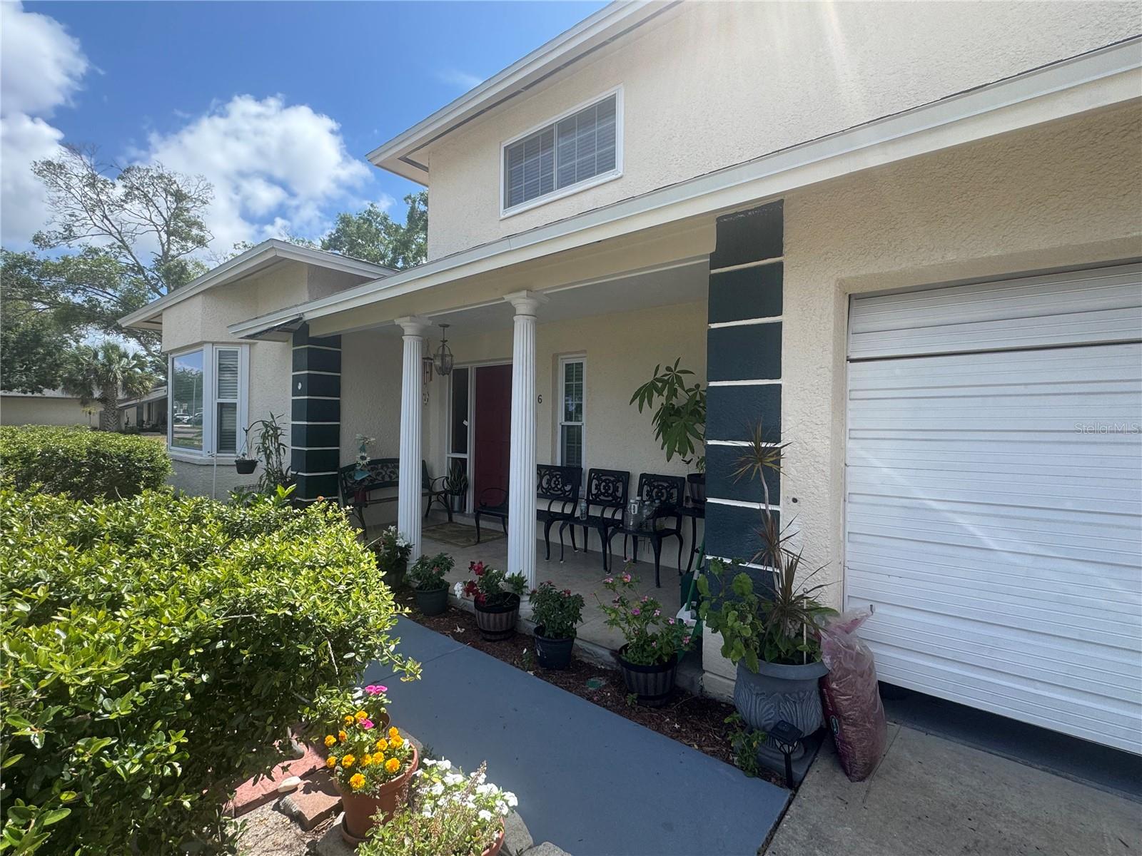 SPANISH ACRES - Residential