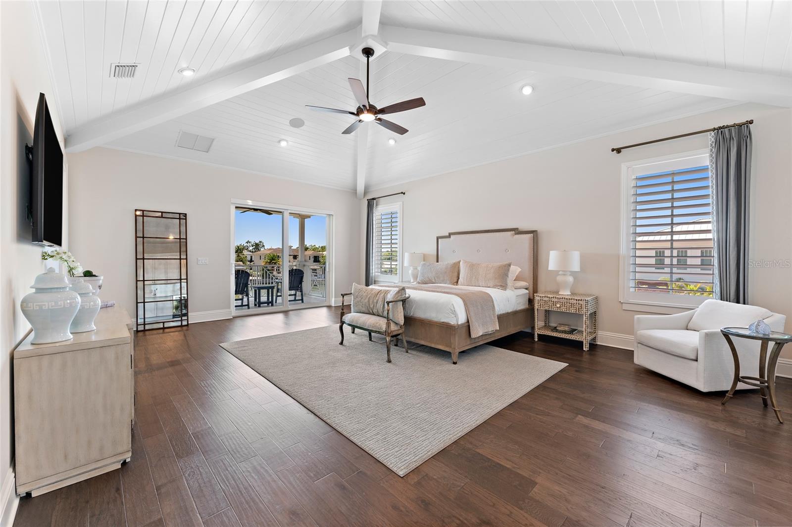 SUNSET PARK ISLES UNIT 5 - Residential