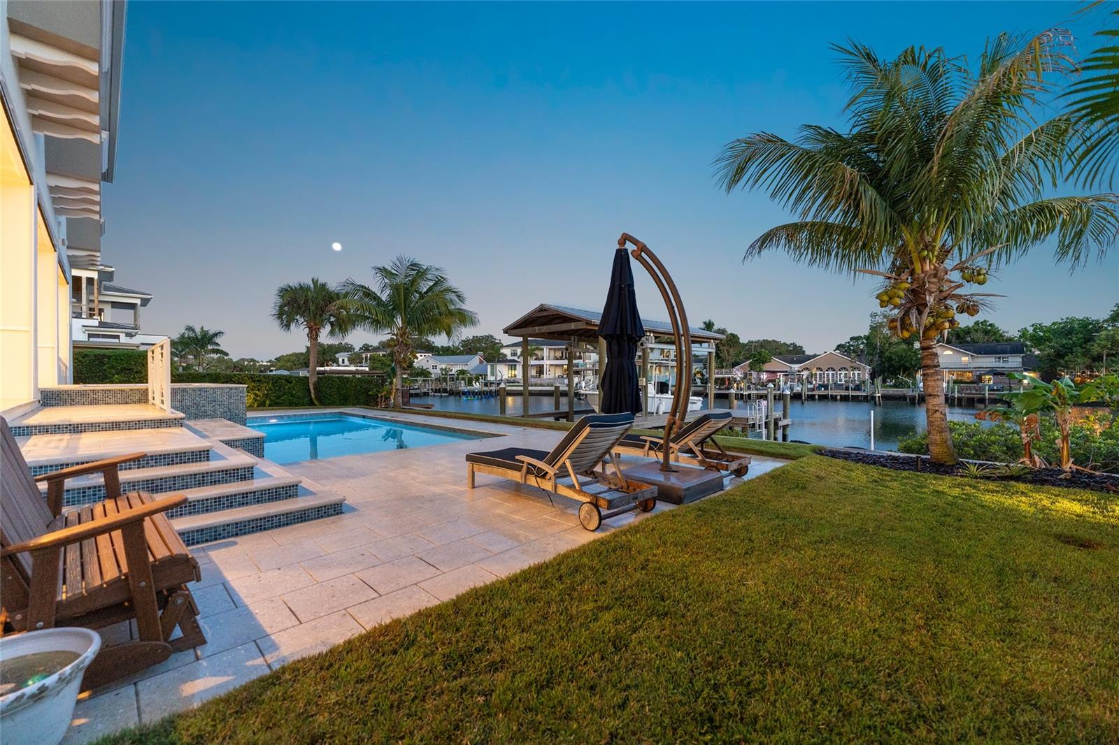 SUNSET PARK ISLES UNIT 5 - Residential