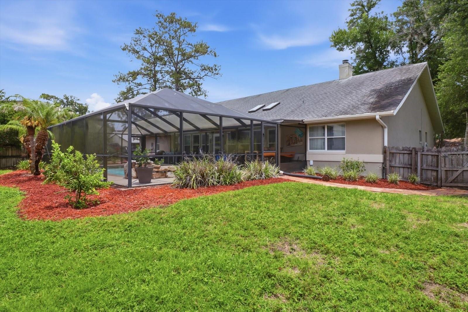 WINDEMERE GLEN ESTATE - Residential