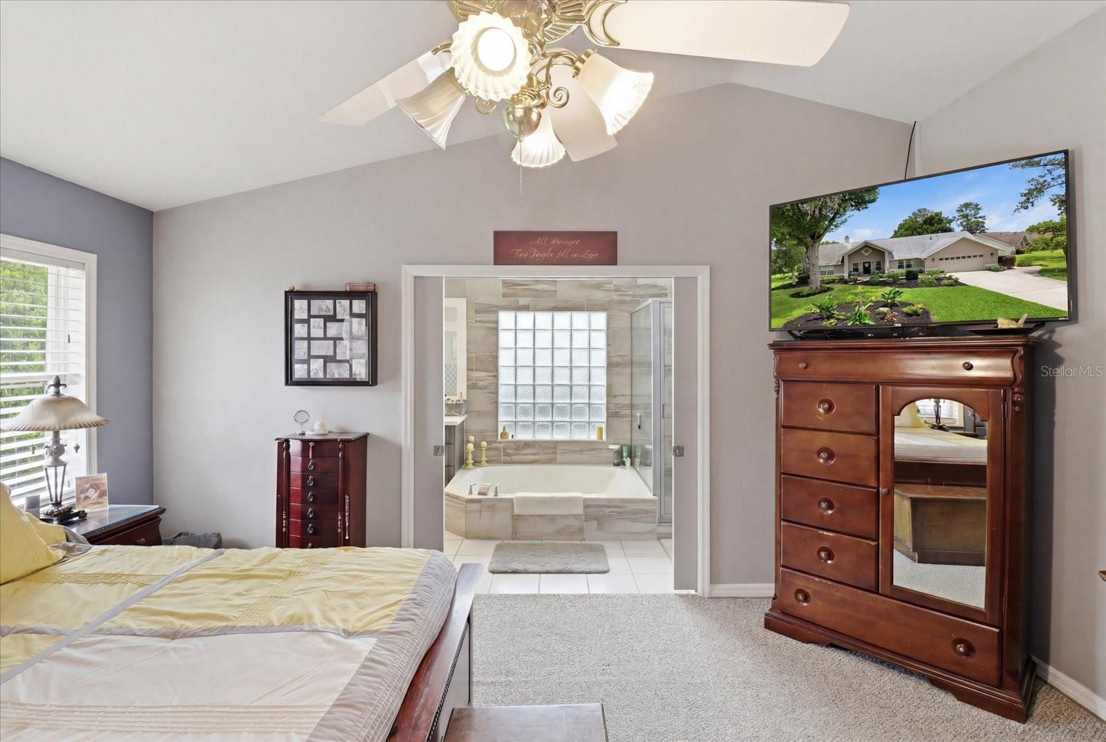 WINDEMERE GLEN ESTATE - Residential