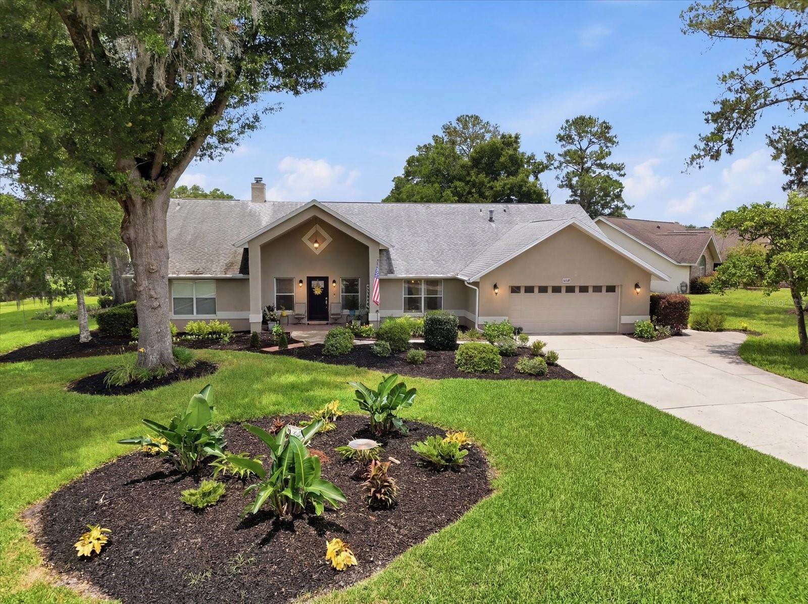 WINDEMERE GLEN ESTATE - Residential