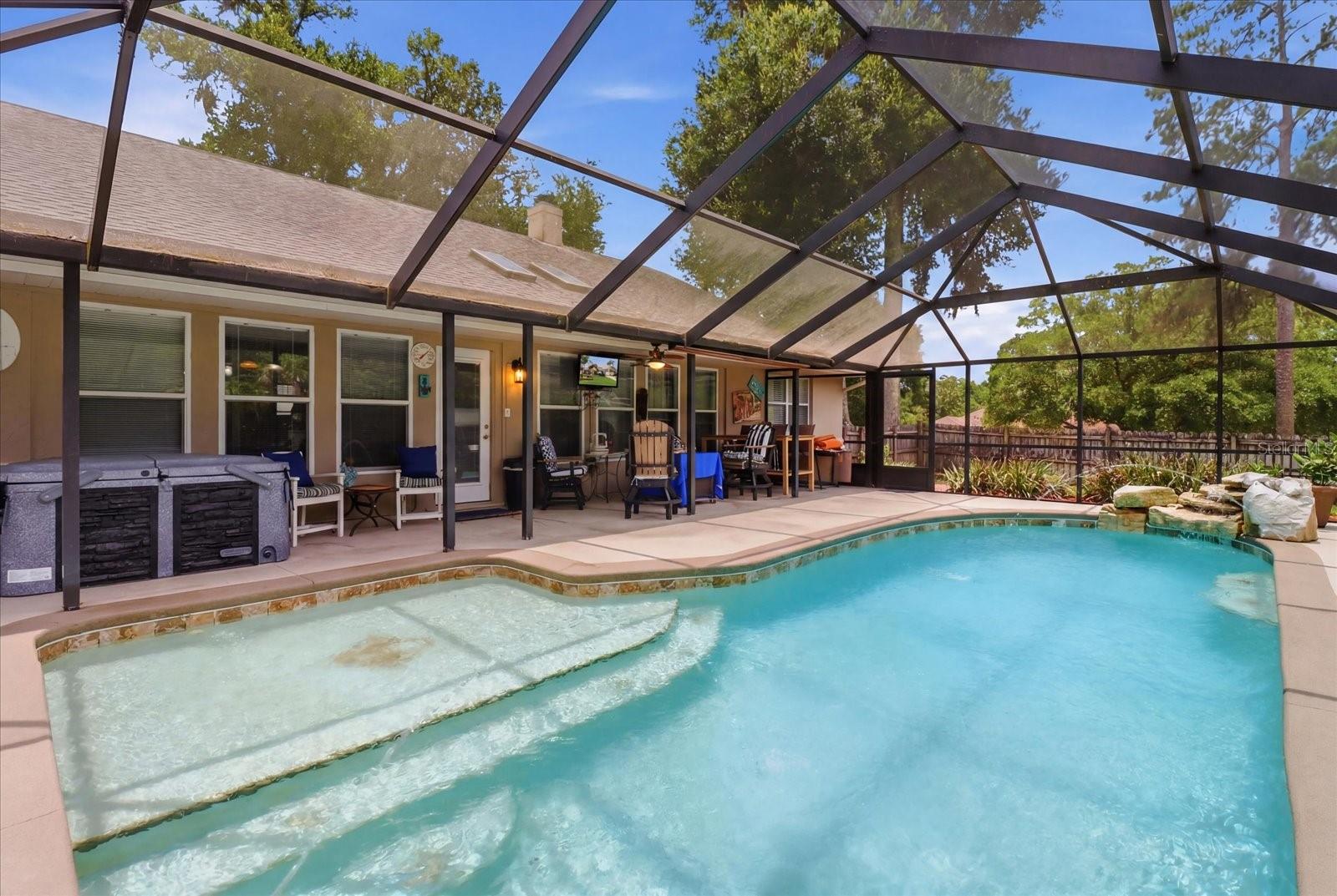 WINDEMERE GLEN ESTATE - Residential