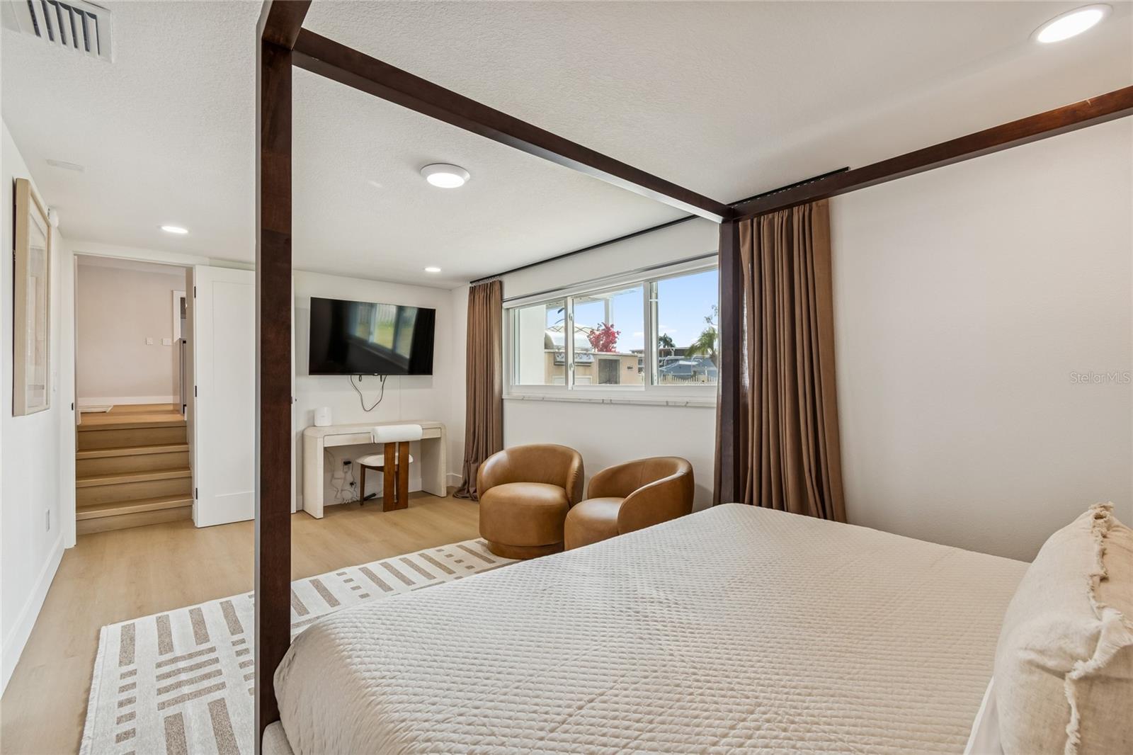 BAY CREST PARK UNIT 08 - Residential