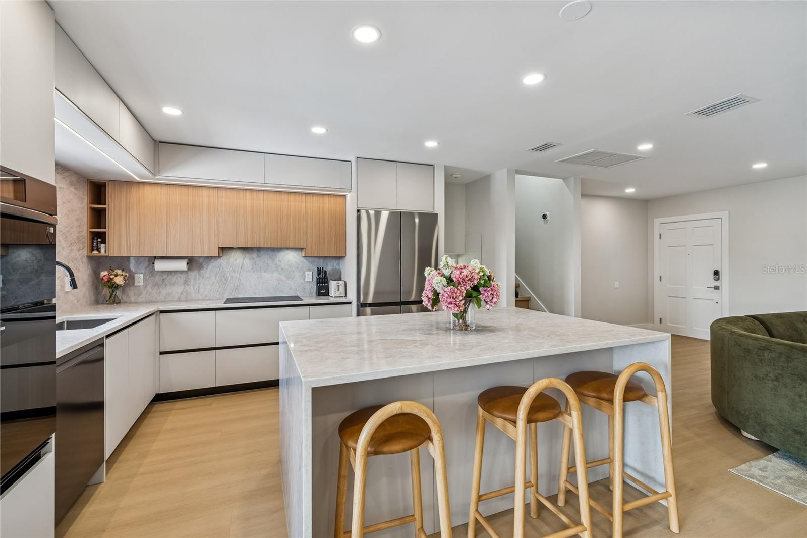 BAY CREST PARK UNIT 08 - Residential