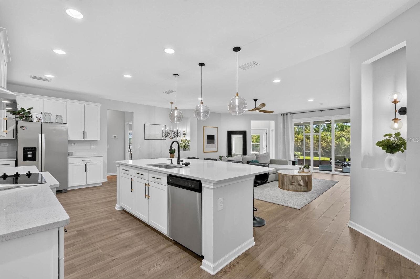 GRAND LNDGS PH 4 - Residential