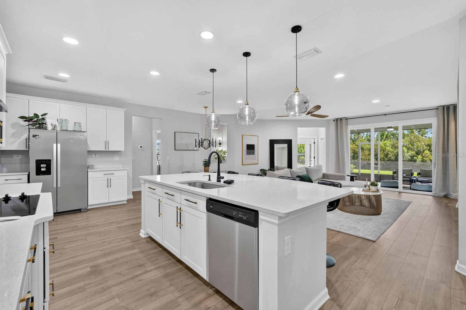 GRAND LNDGS PH 4 - Residential