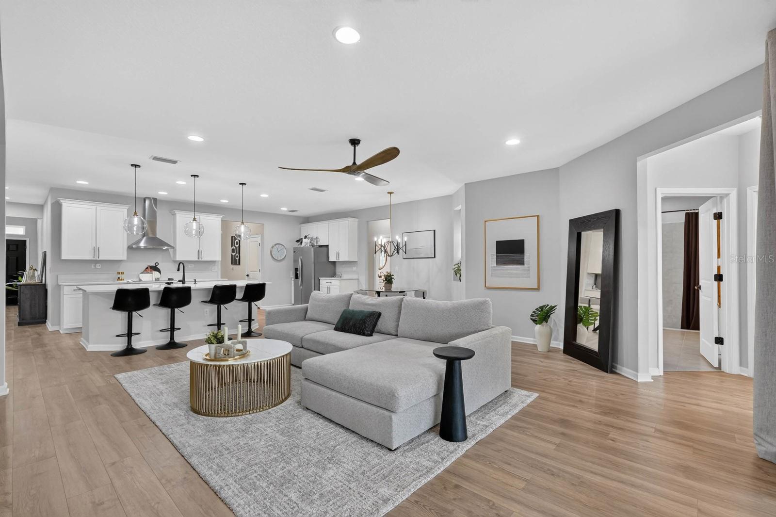 GRAND LNDGS PH 4 - Residential