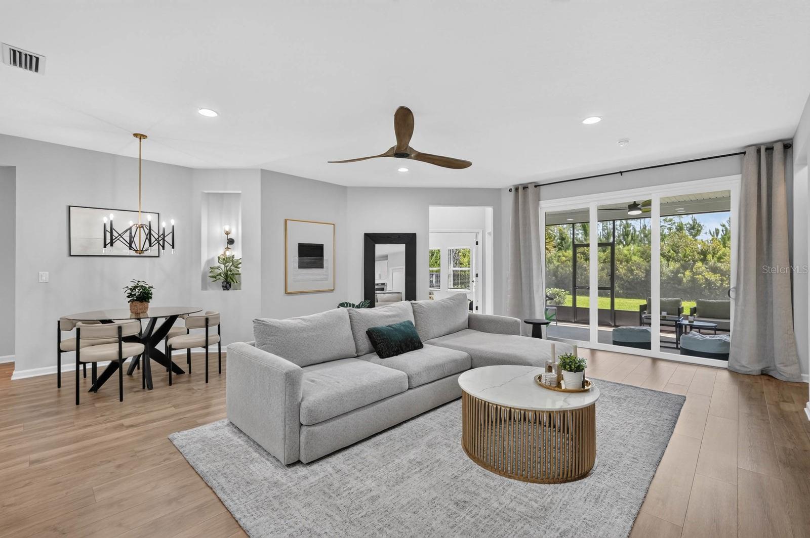 GRAND LNDGS PH 4 - Residential