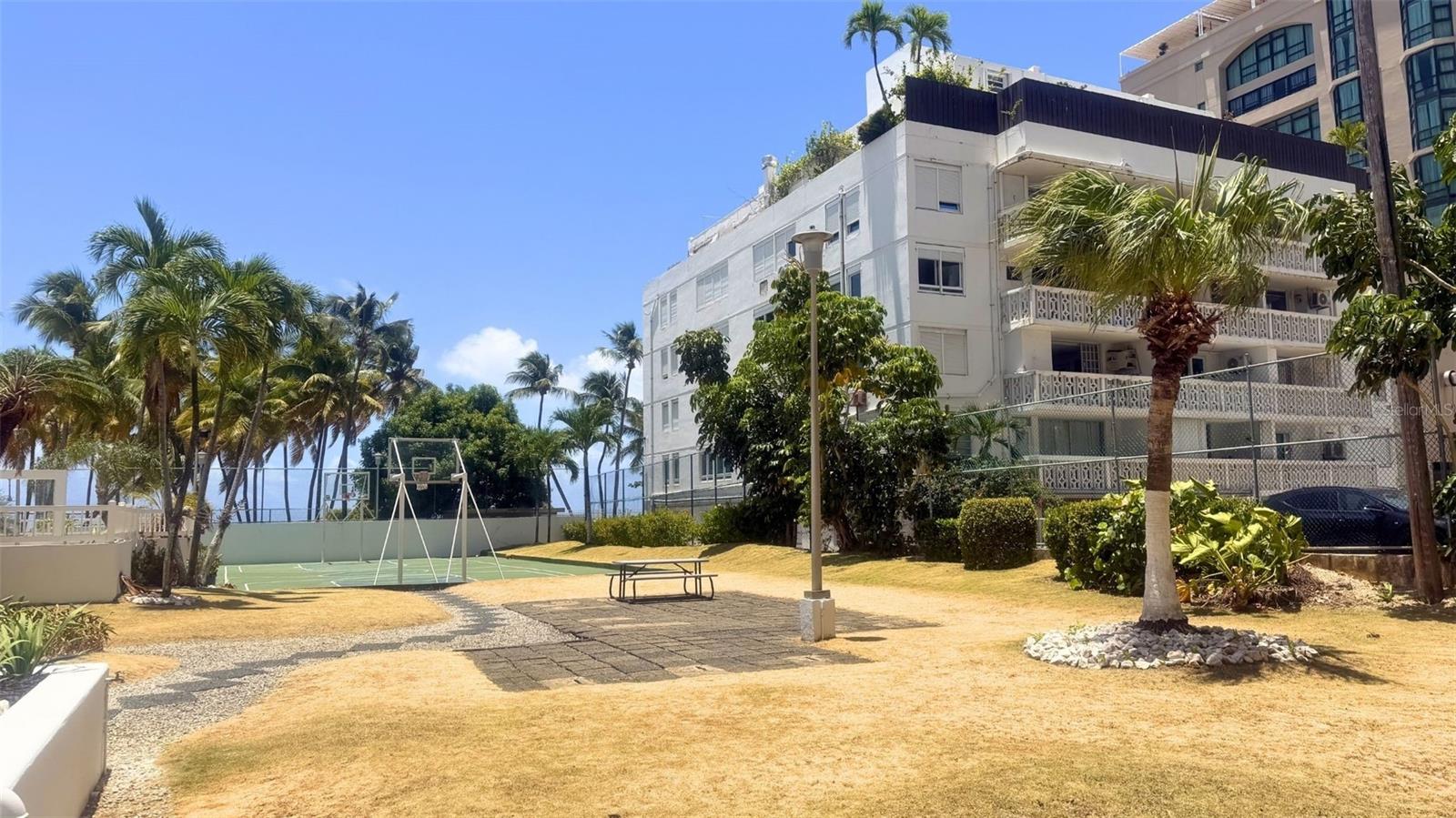 MARBELLA DEL CARIBE ESTE - Residential