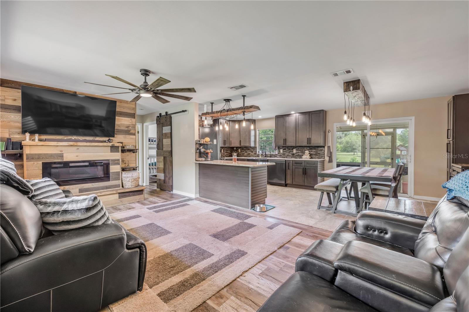 SPRING GARDEN CITY - Residential
