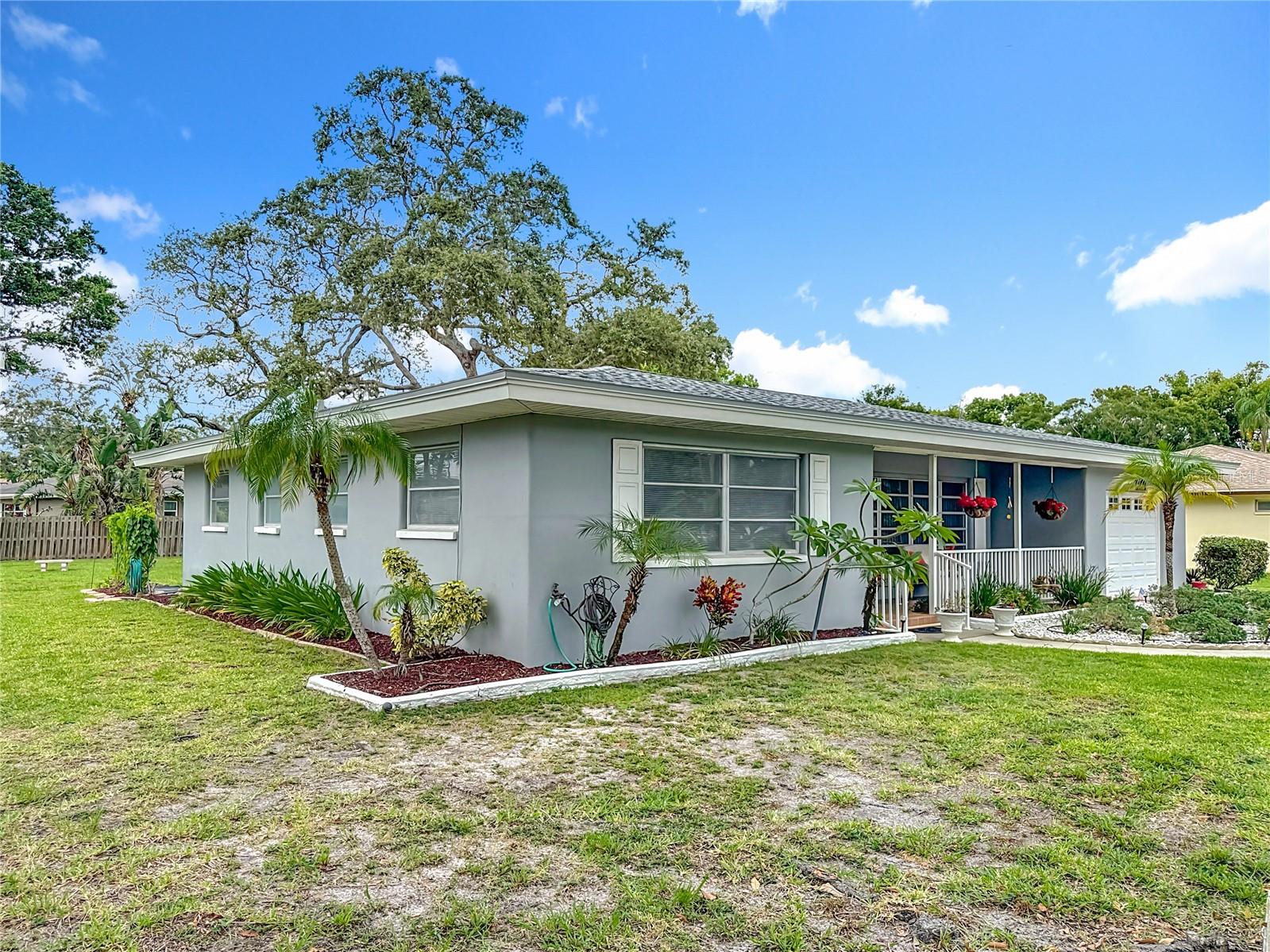 HARBOR BLUFFS SEC 1 - Residential