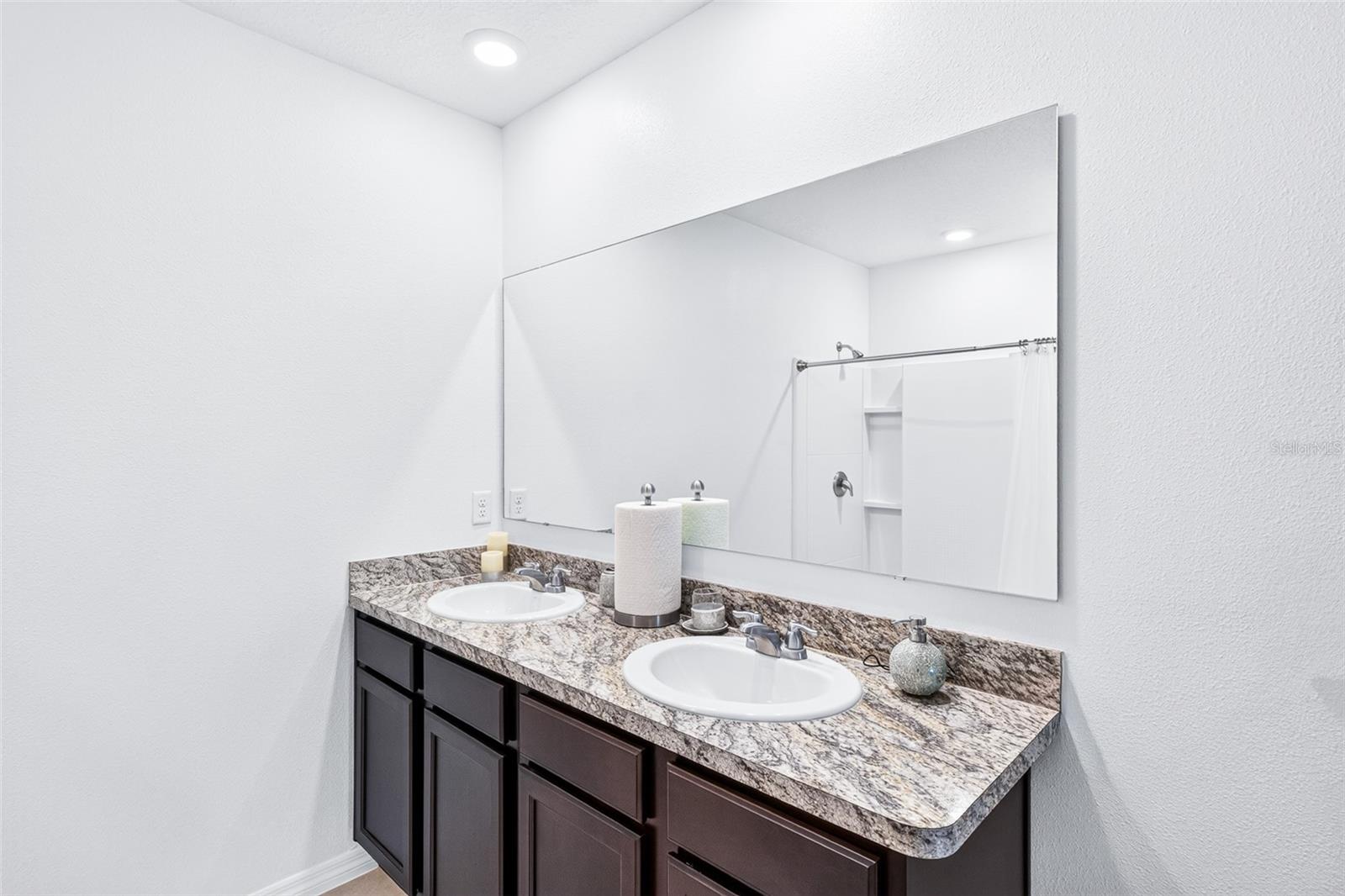 MEADOW WALK PH 1 - Residential