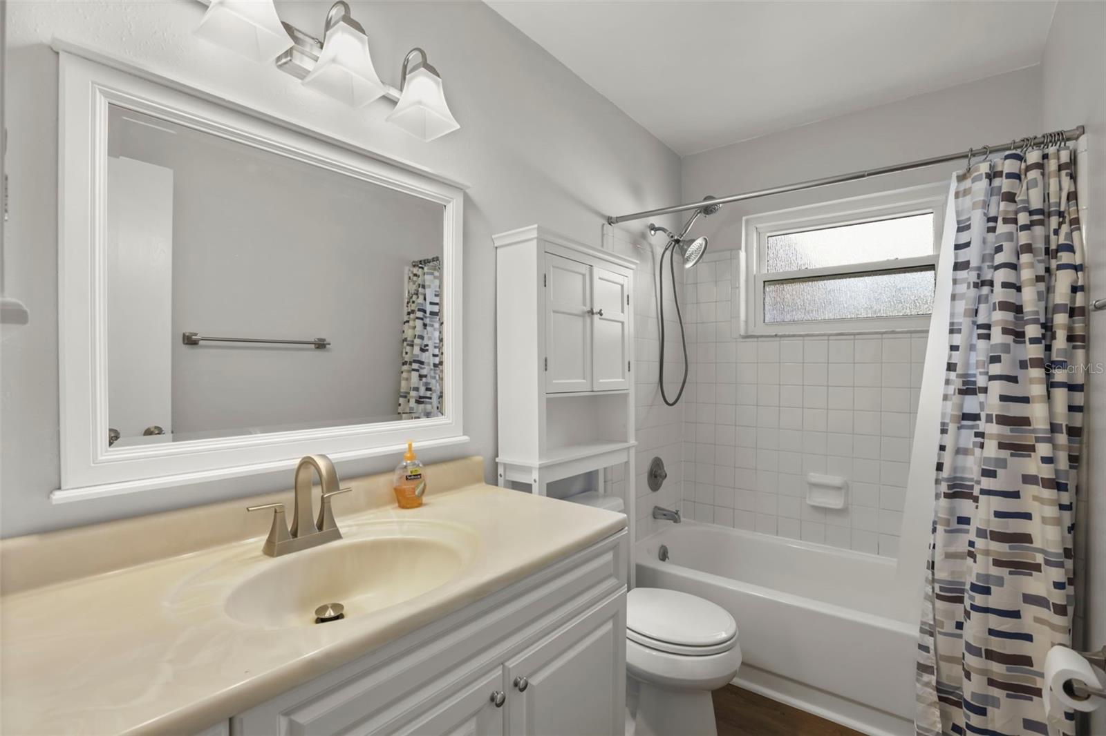 ARBOR RIDGE WEST - Residential