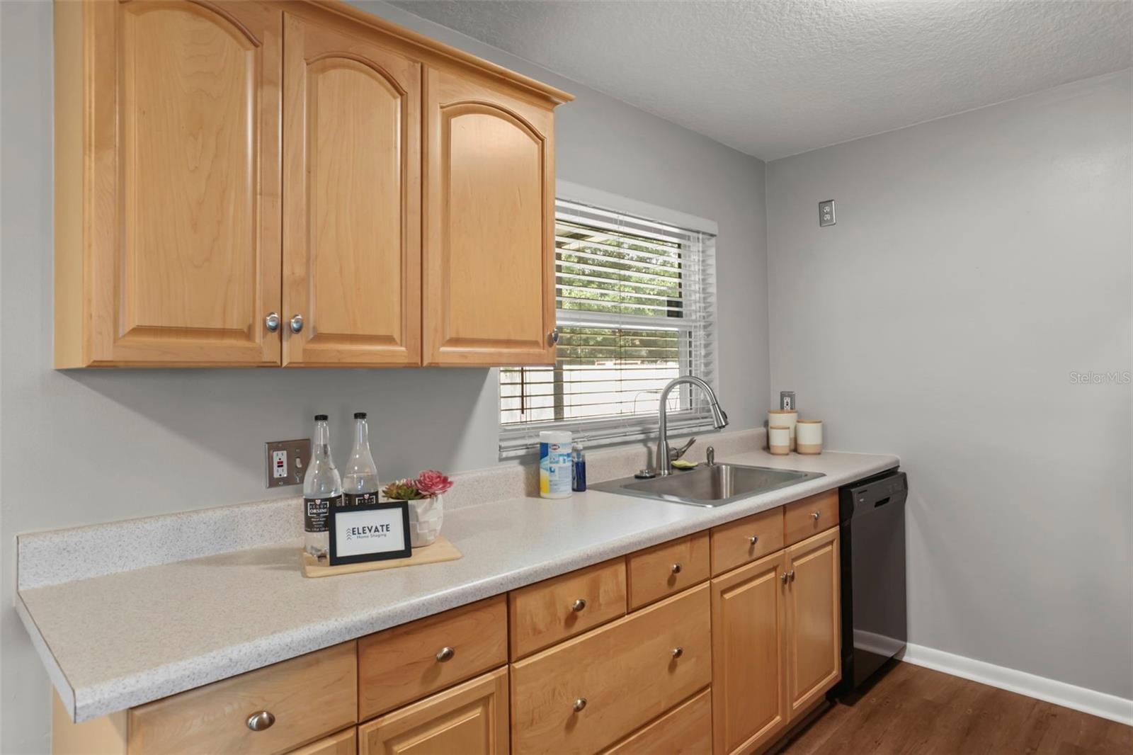 ARBOR RIDGE WEST - Residential