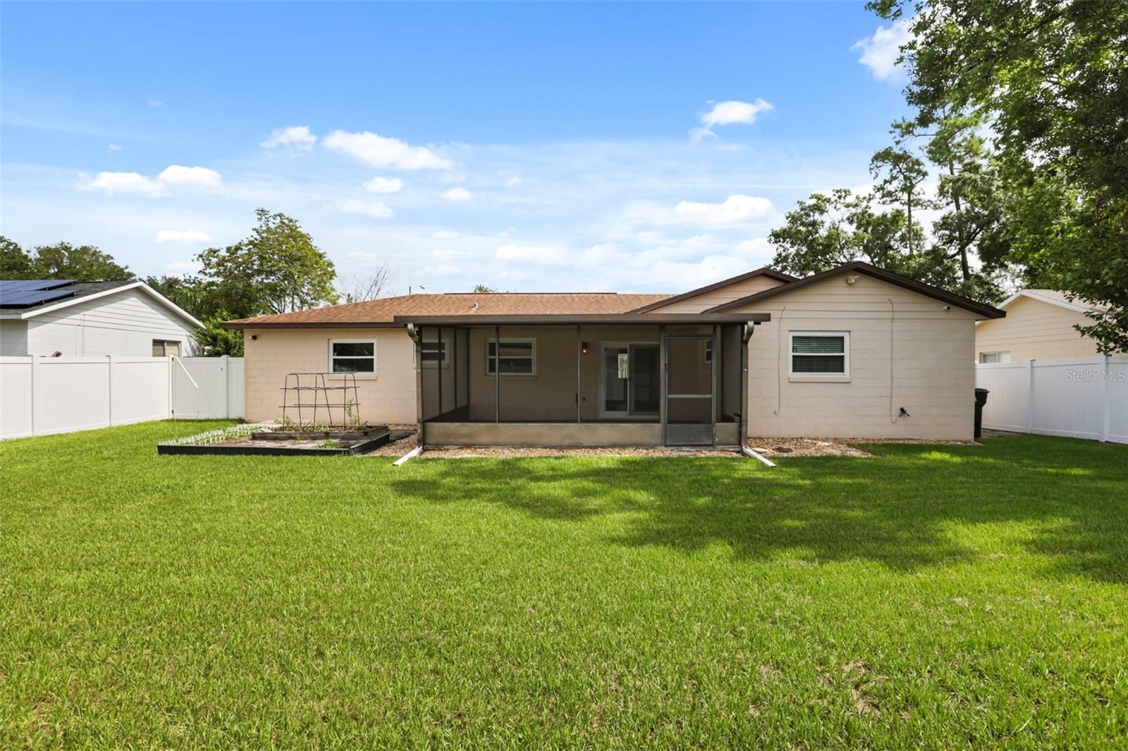 ARBOR RIDGE WEST - Residential
