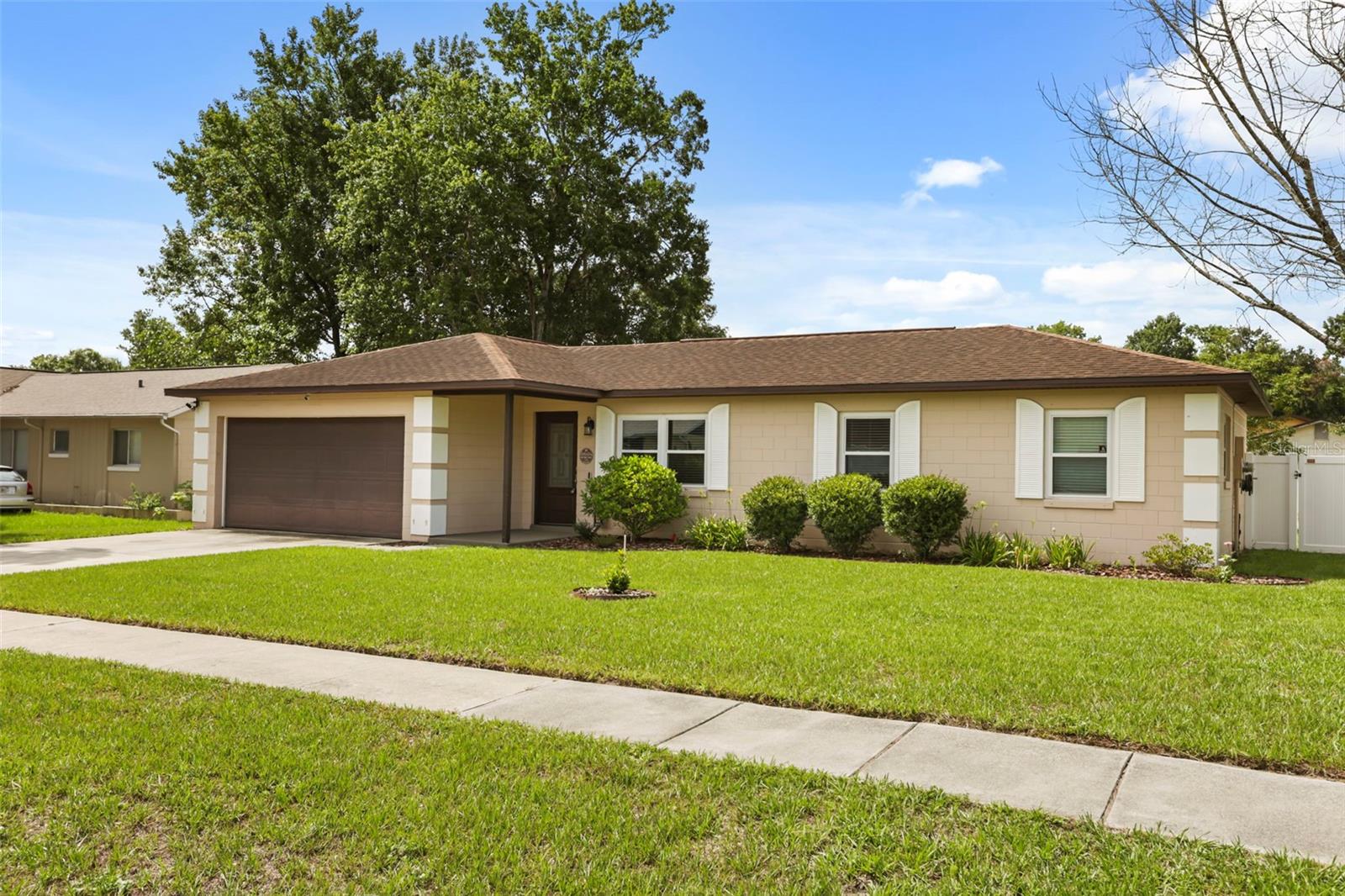 ARBOR RIDGE WEST - Residential