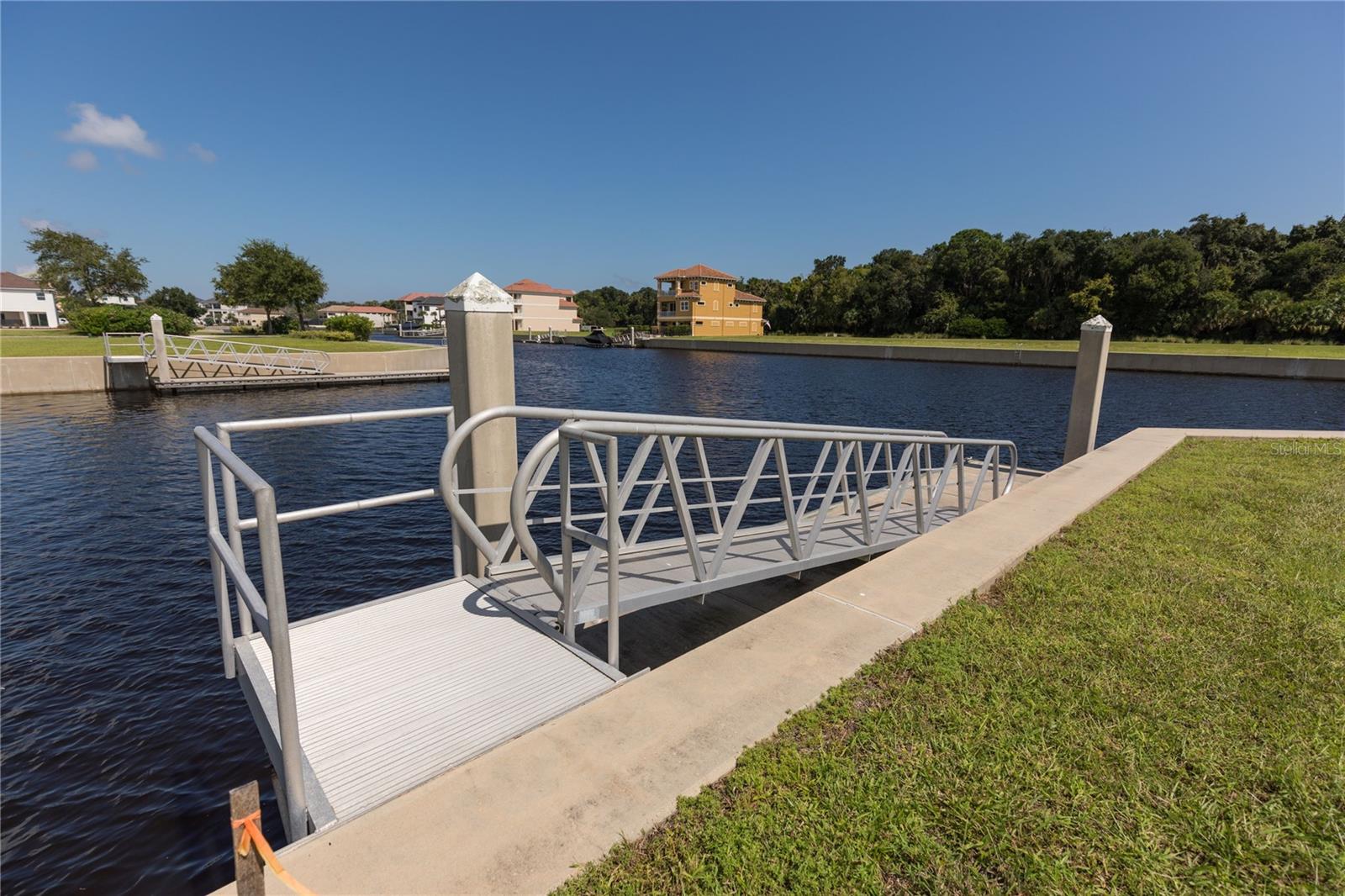 HARBOR VILLAGE MARINA - Land