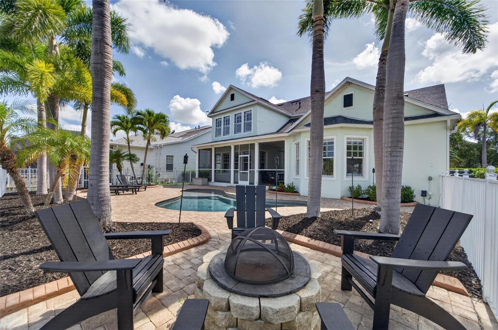 MIRABAY PH 3B-2 - Residential
