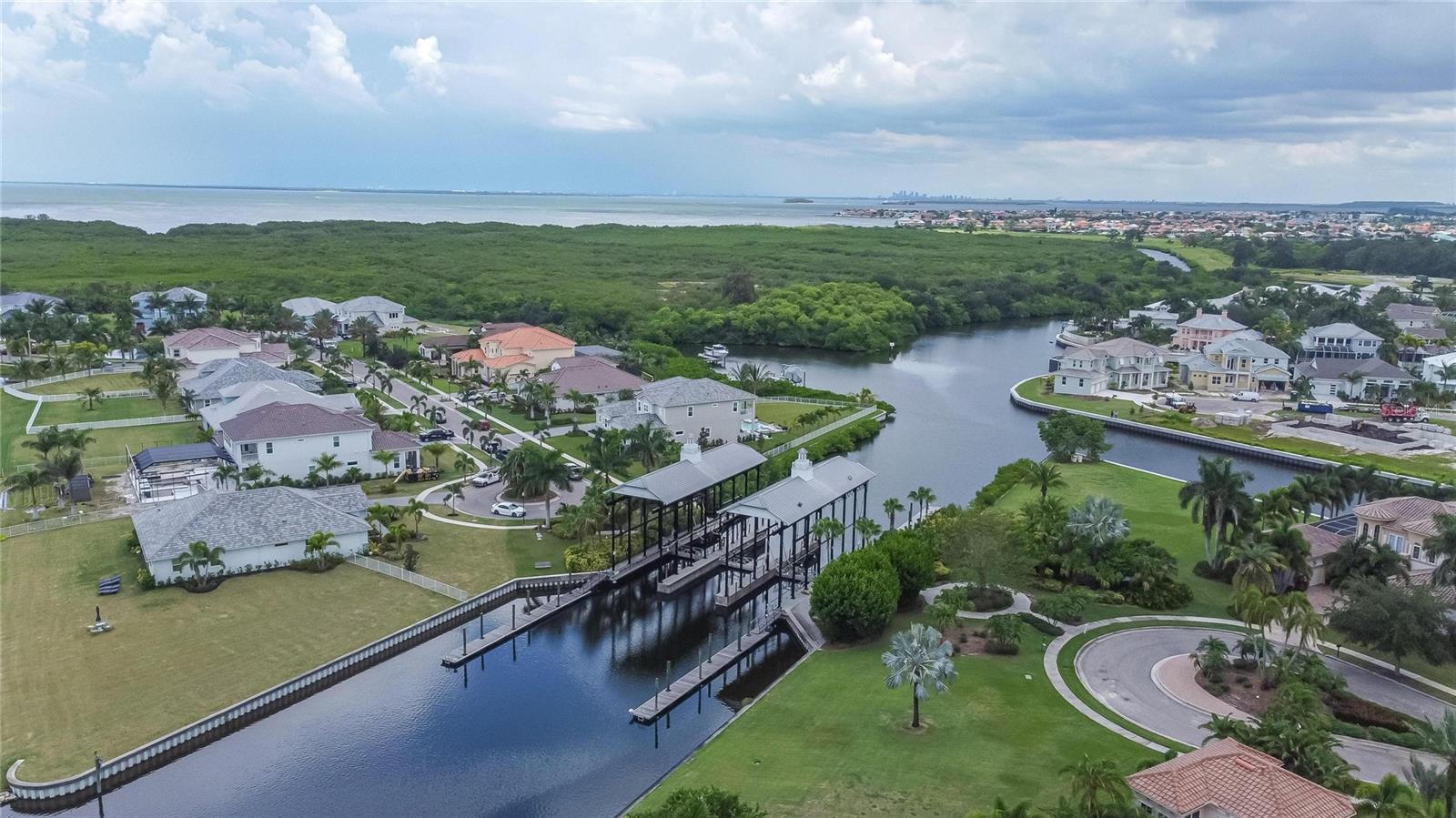 MIRABAY PH 3B-2 - Residential