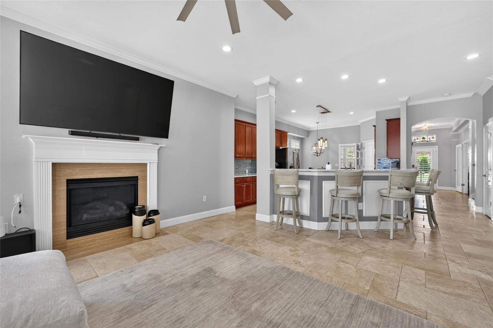 MIRABAY PH 3B-2 - Residential