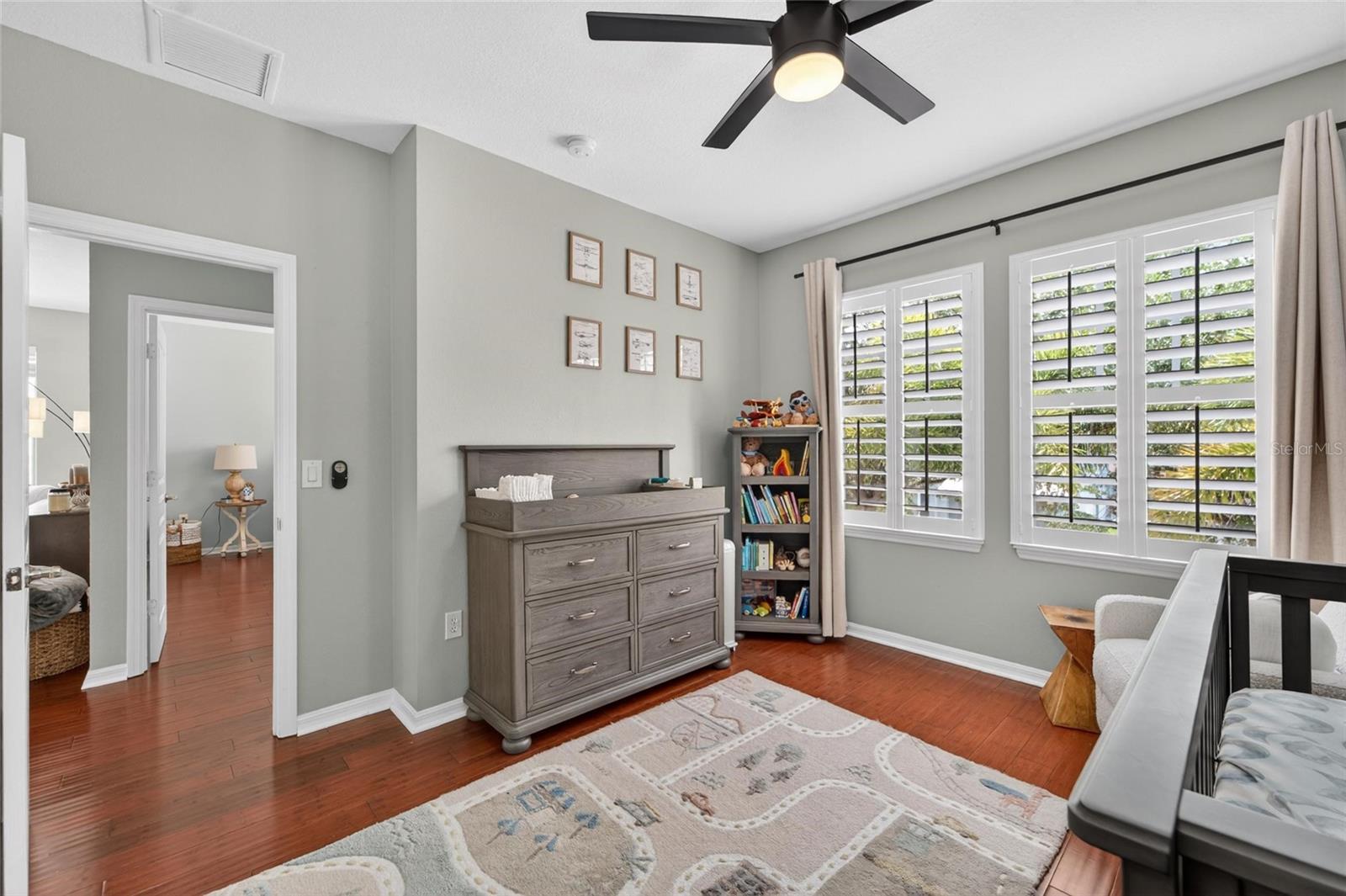 MIRABAY PH 3B-2 - Residential