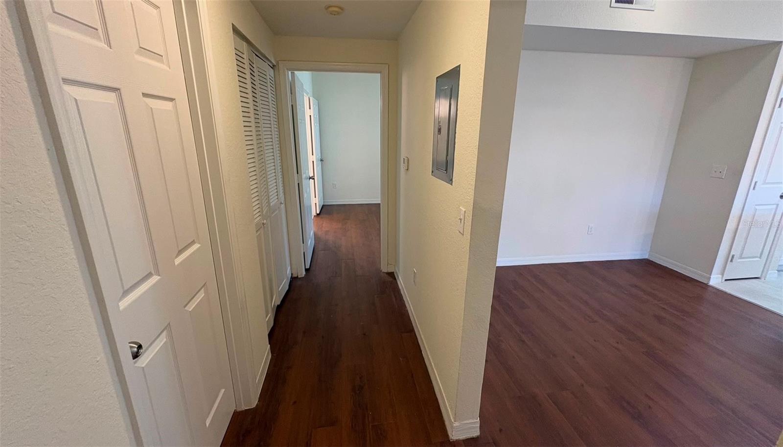 AZUR/METROWEST - Residential Lease
