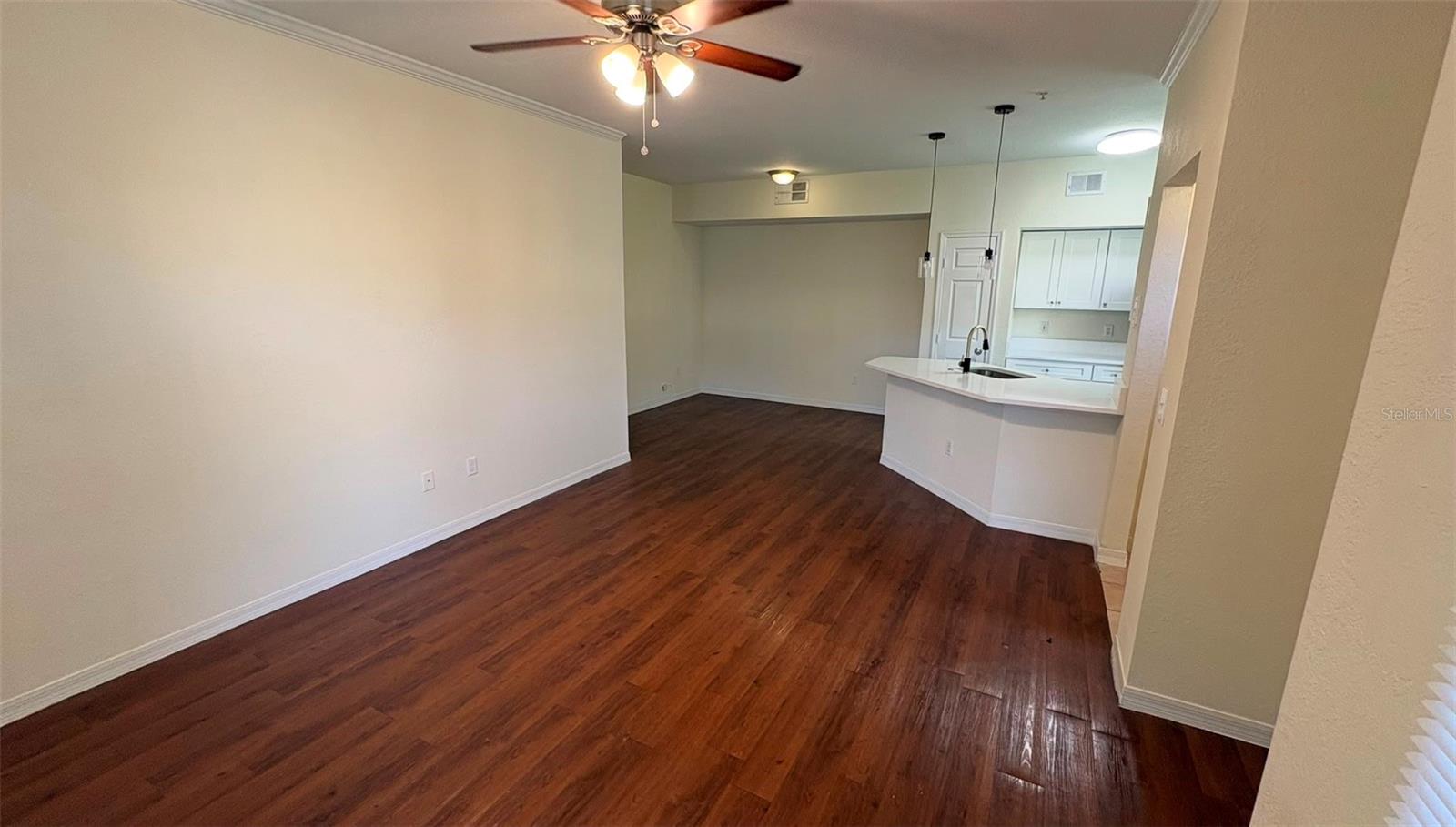 AZUR/METROWEST - Residential Lease