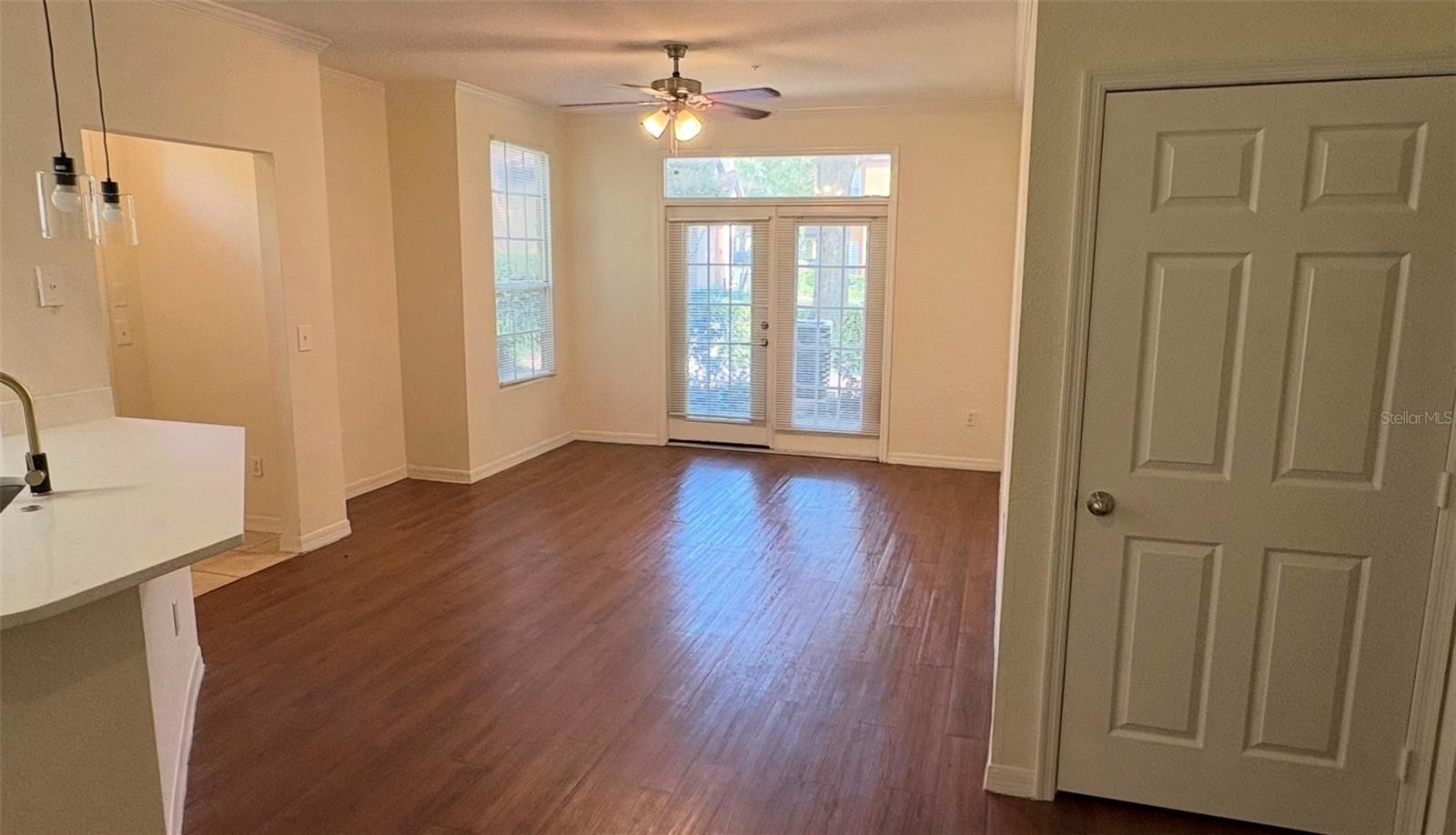 AZUR/METROWEST - Residential Lease