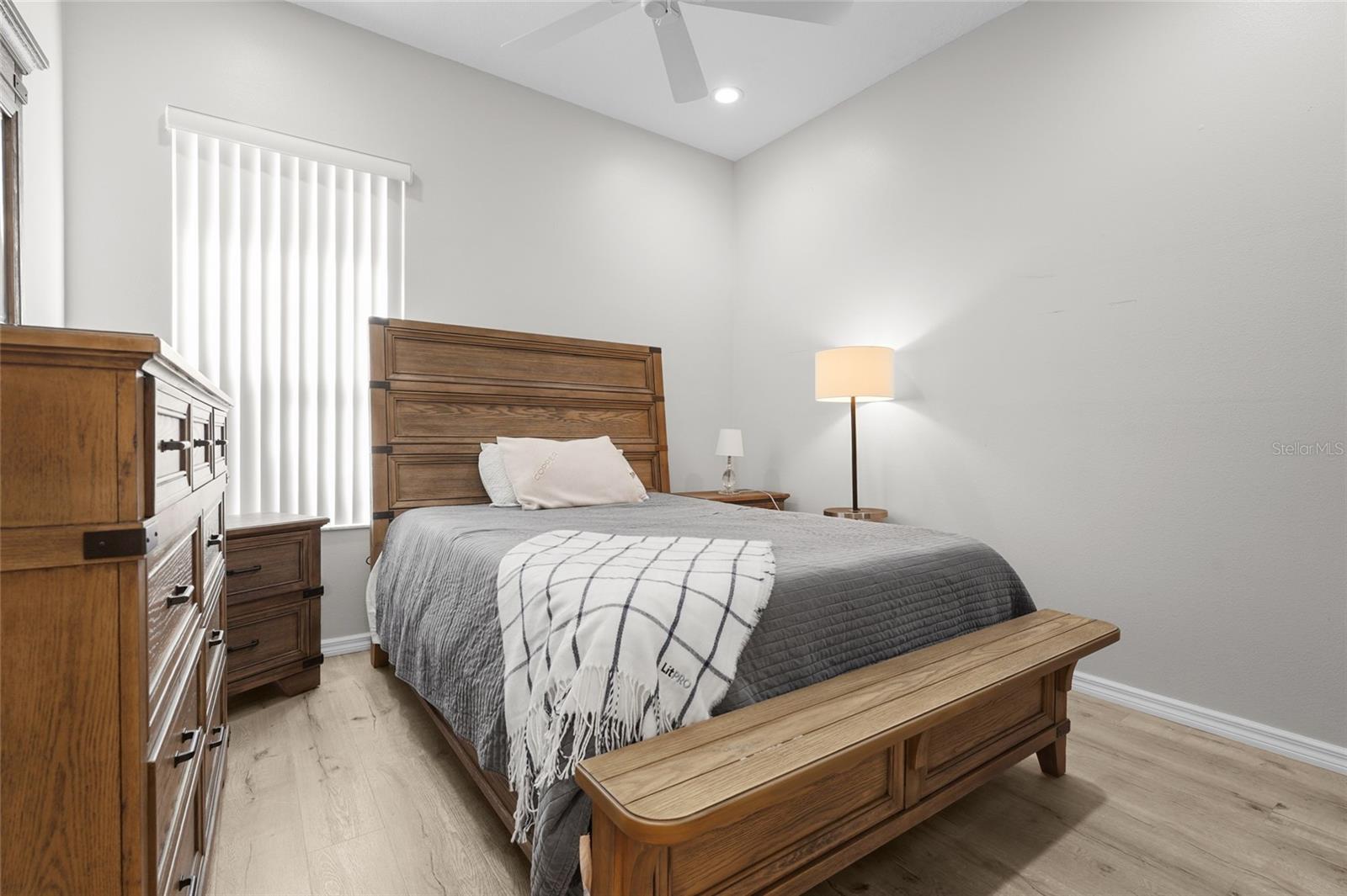 GLENN LAKES PH 1B - Residential