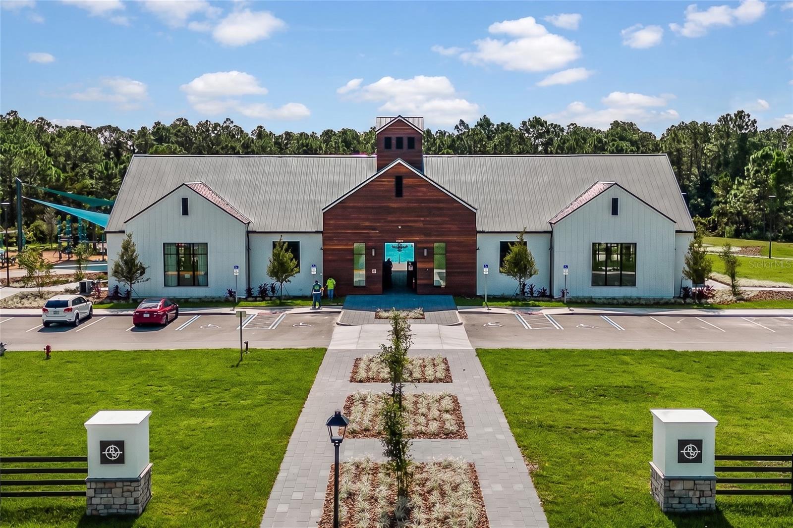 HARMONY WEST - Residential