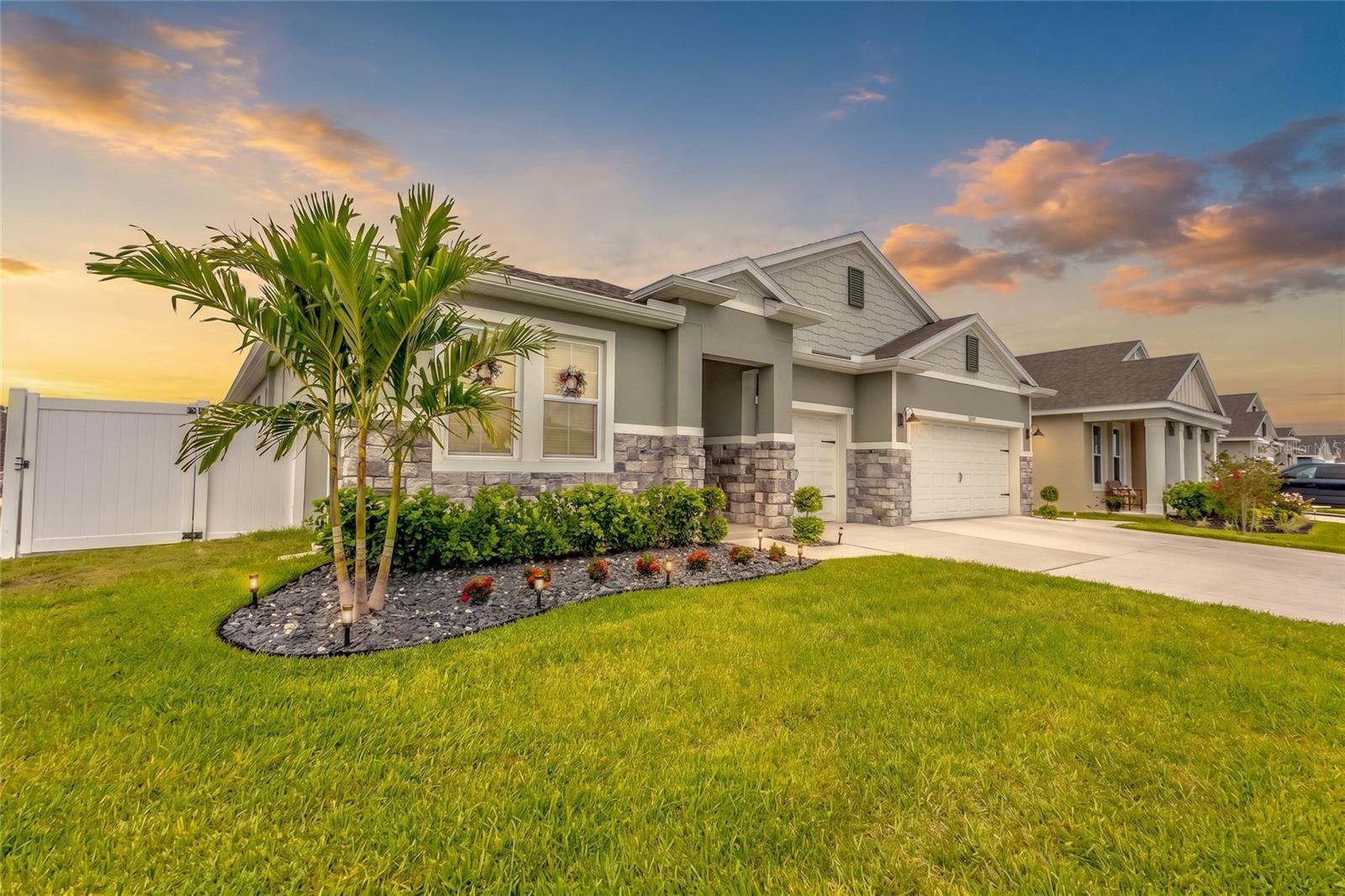 HARMONY WEST - Residential