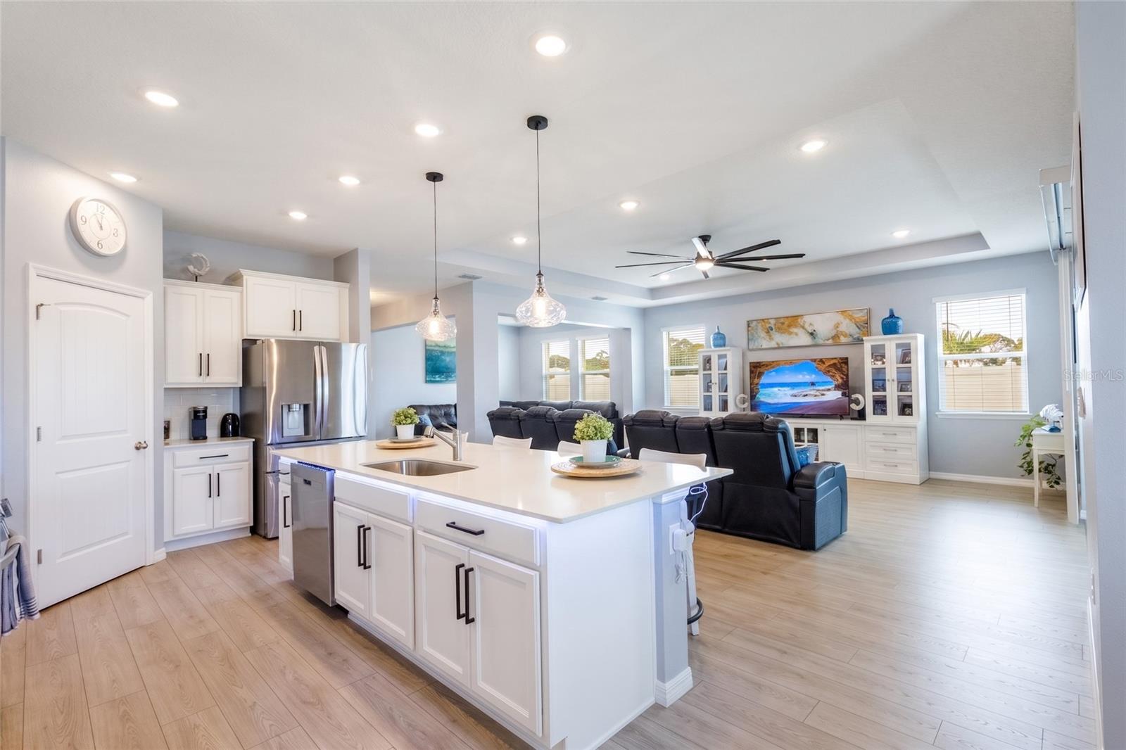 HARMONY WEST - Residential
