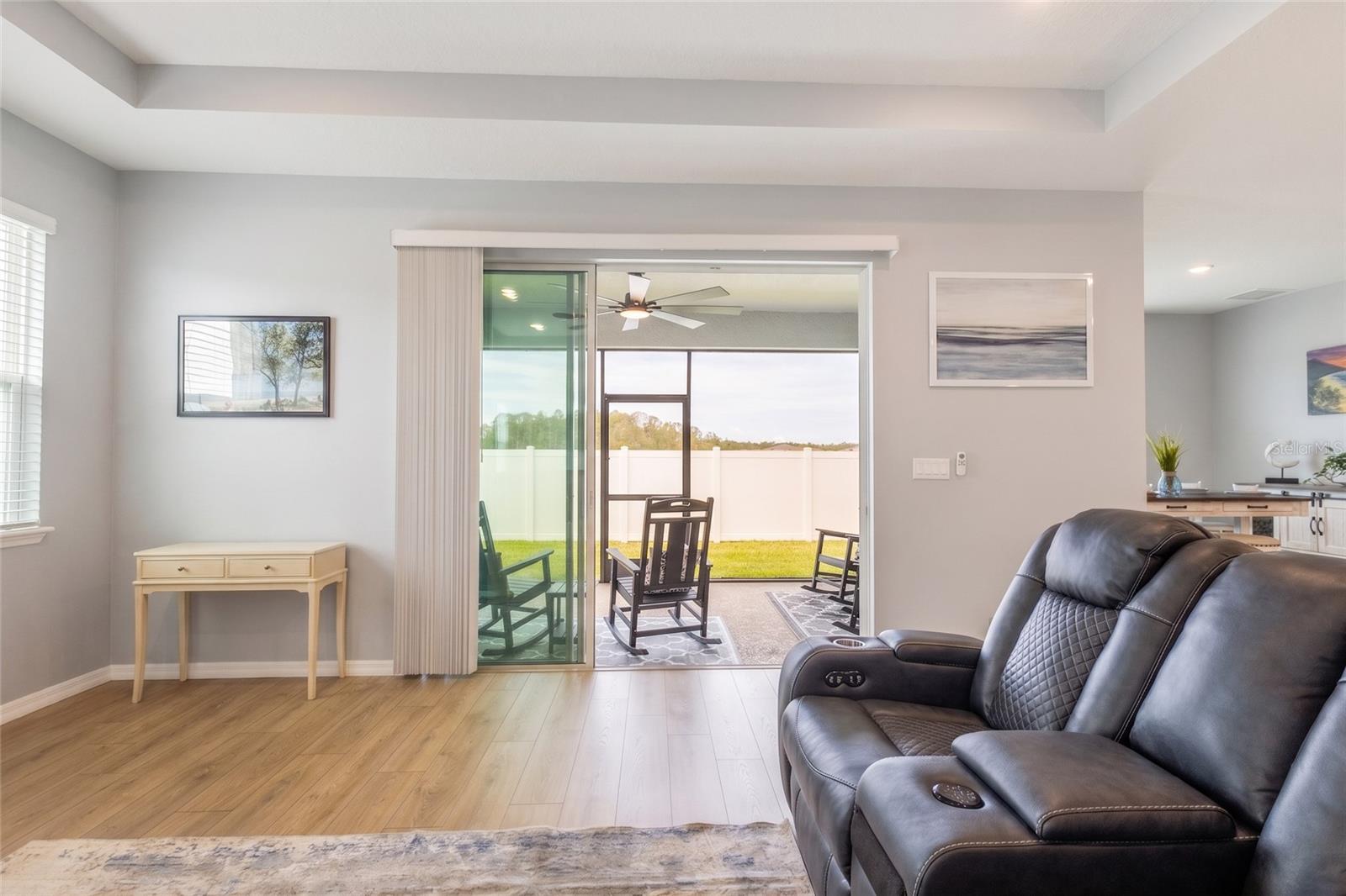 HARMONY WEST - Residential