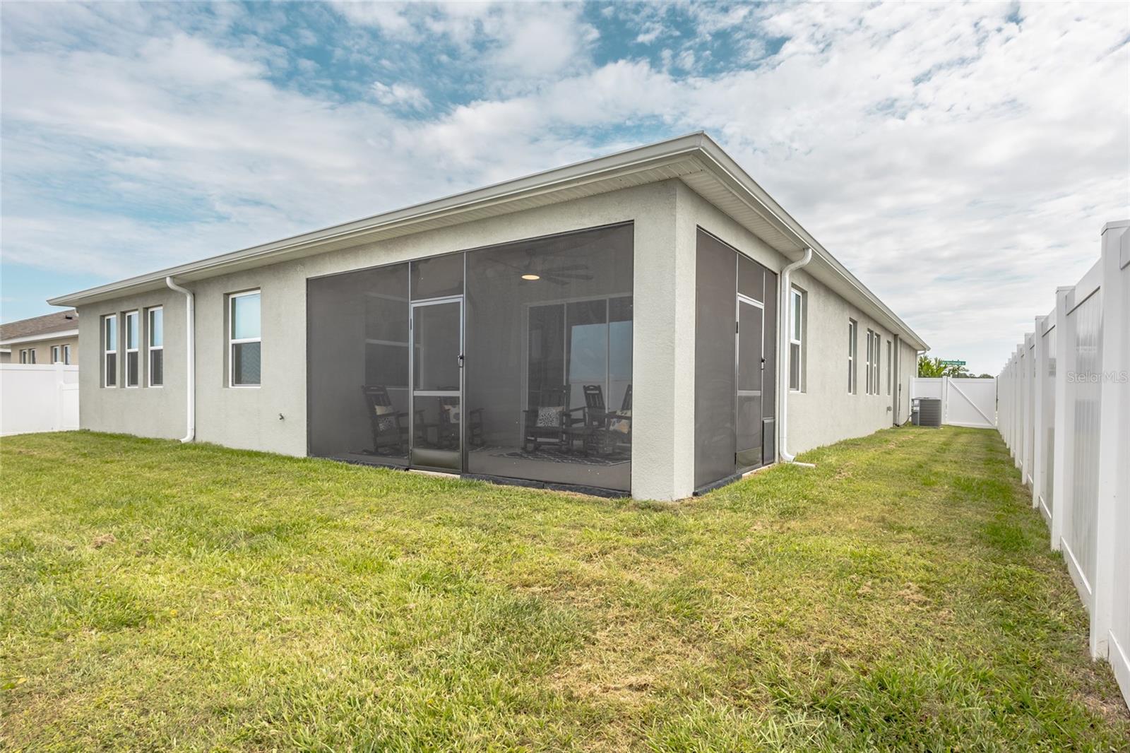 HARMONY WEST - Residential