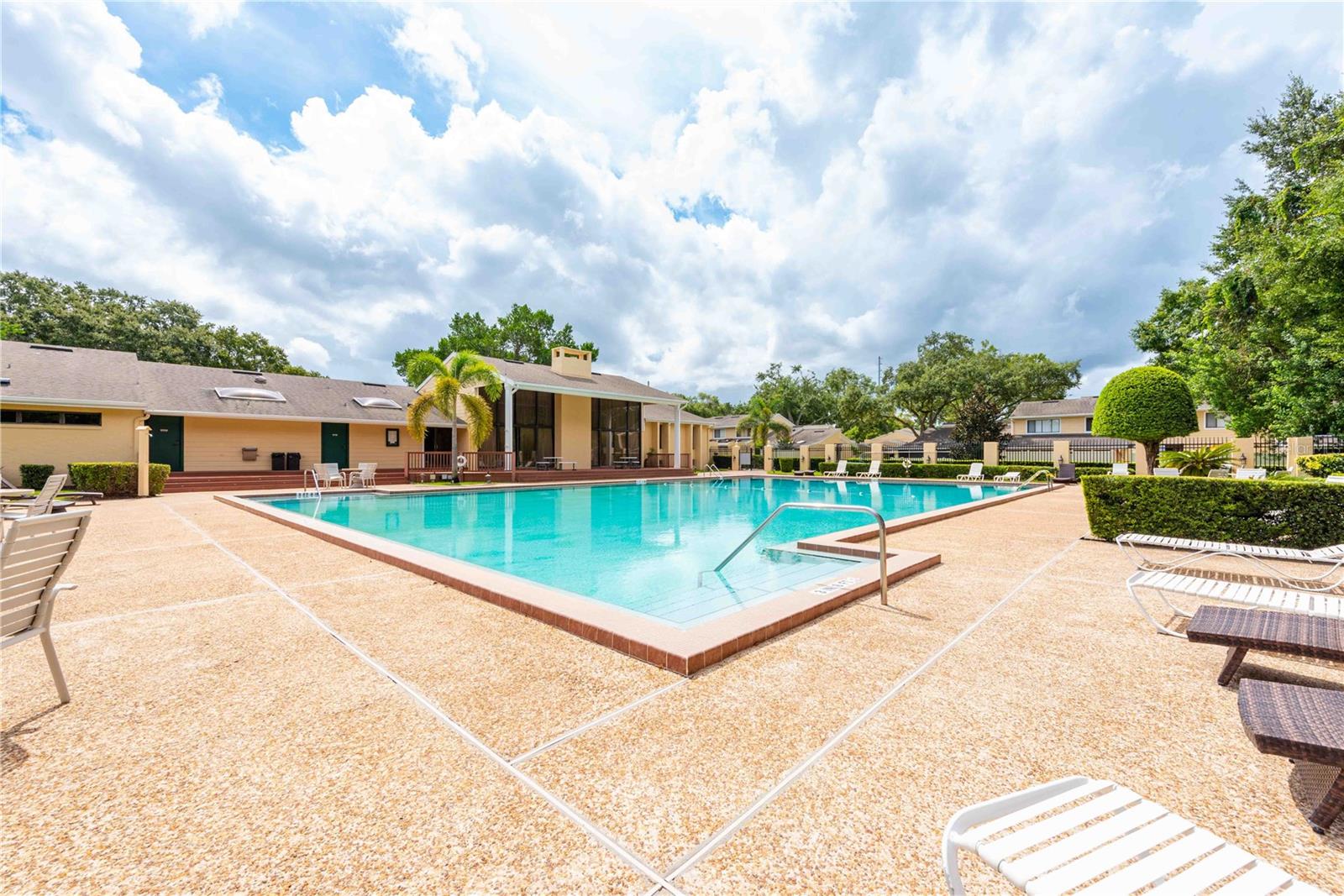 DOVER GREEN CONDO - Residential