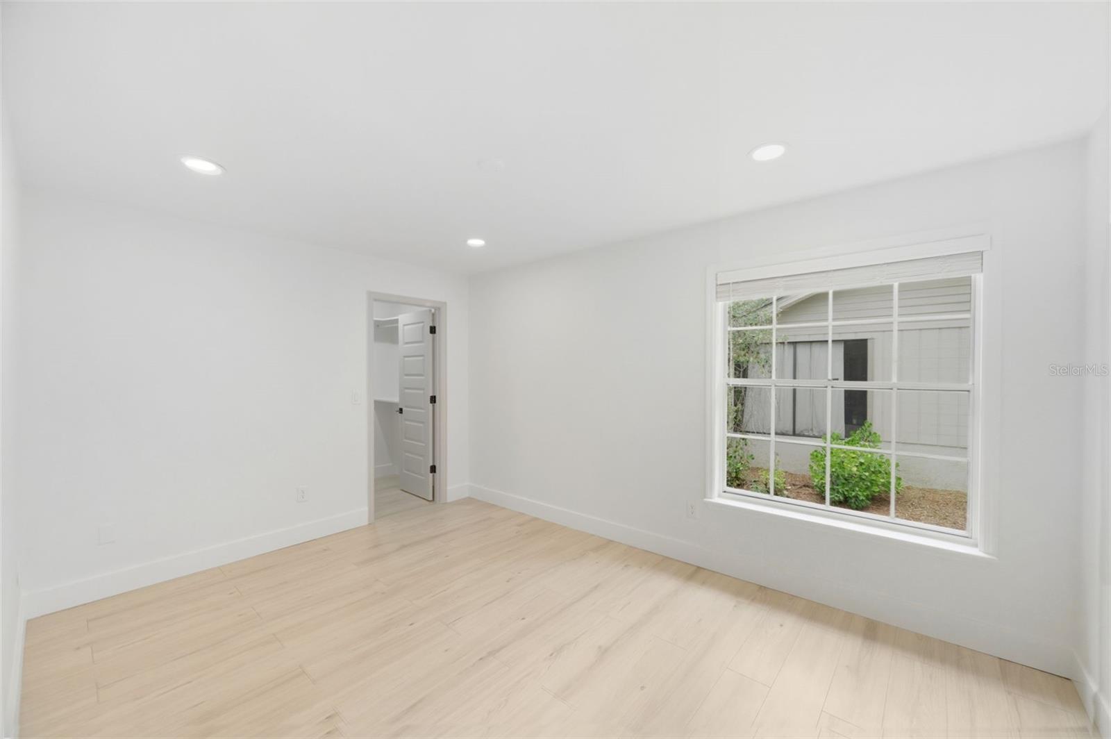 SHERWOOD FOREST - Residential