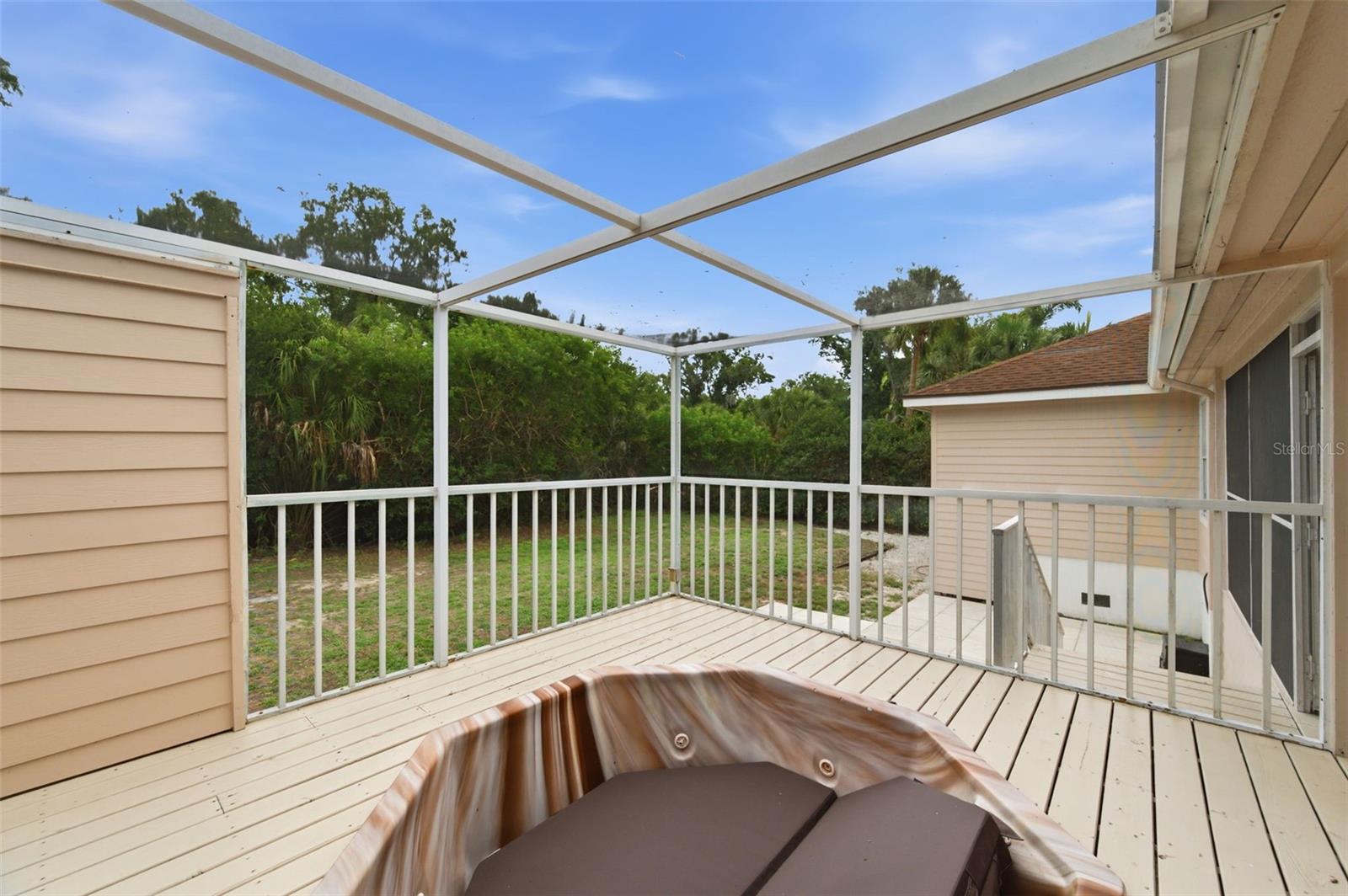SHERWOOD FOREST - Residential