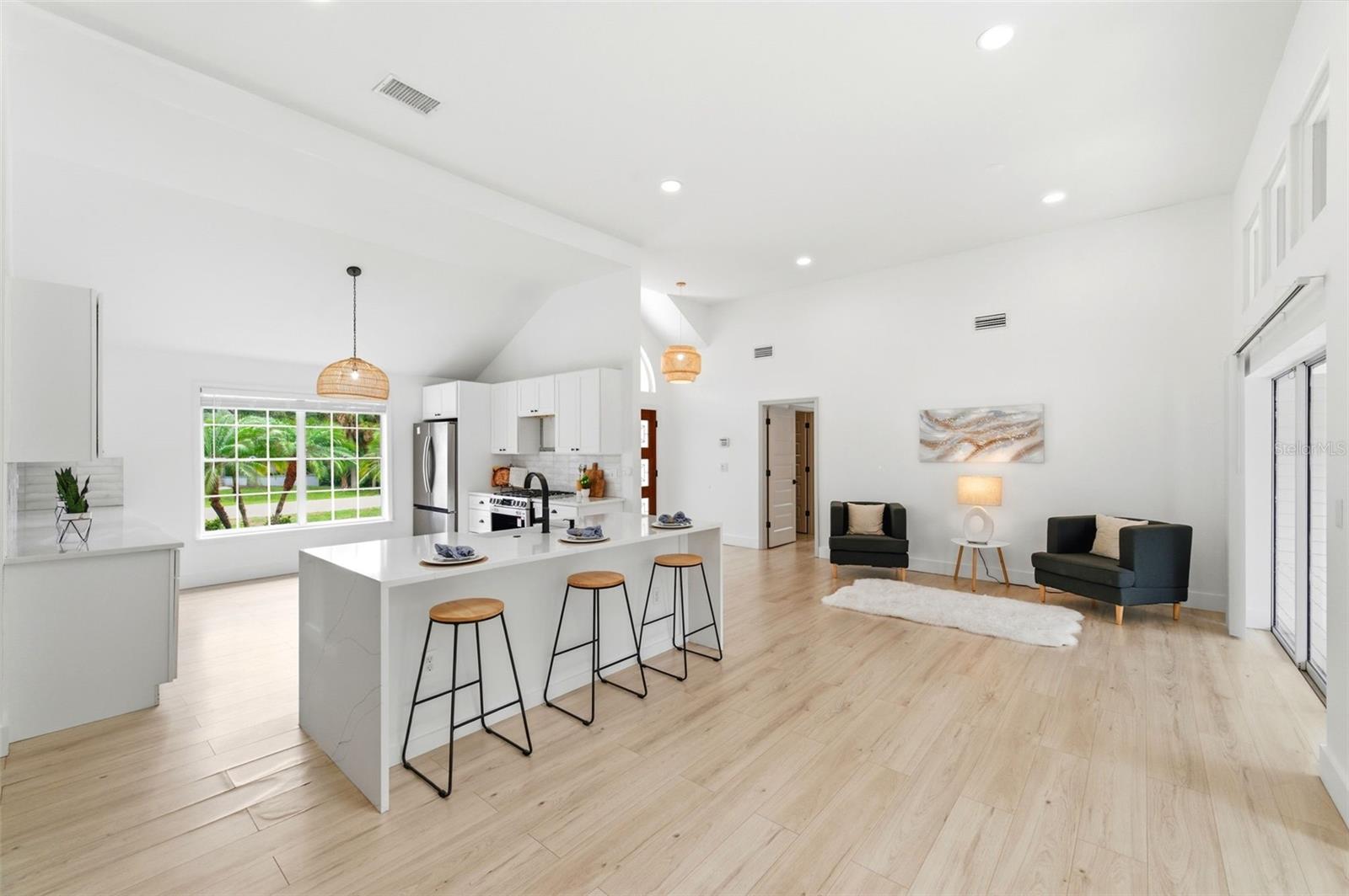 SHERWOOD FOREST - Residential