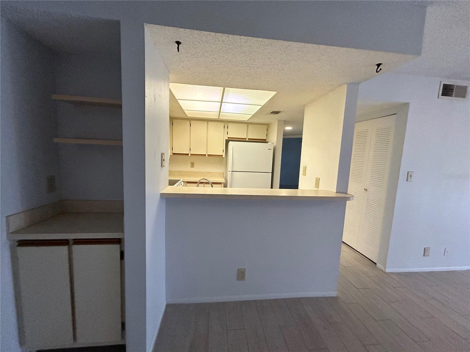 OAKS IV - Residential