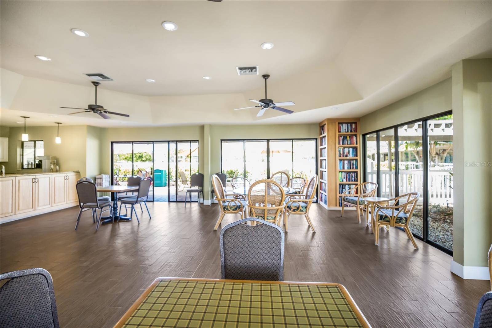 THE LANDINGS - Residential