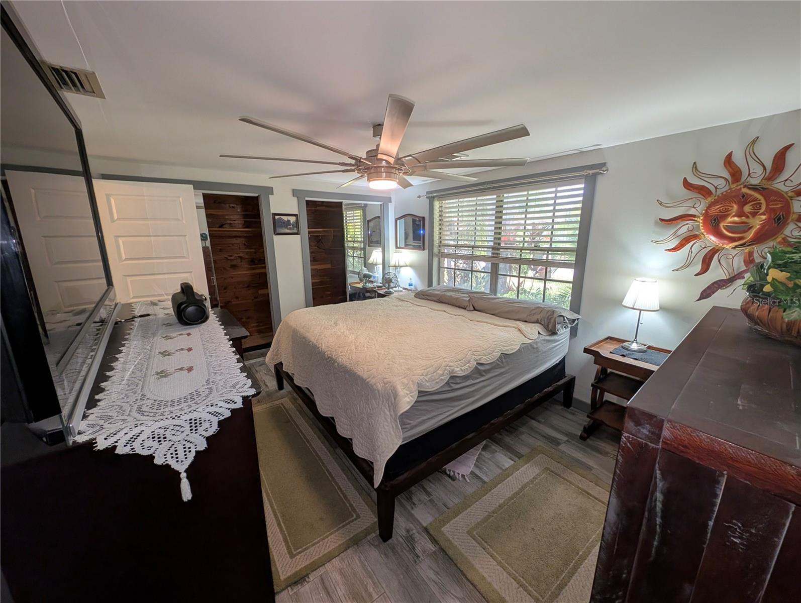 BEACON SQUARE - Residential