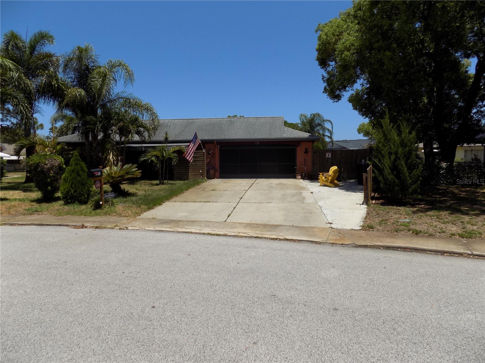 BEACON SQUARE - Residential