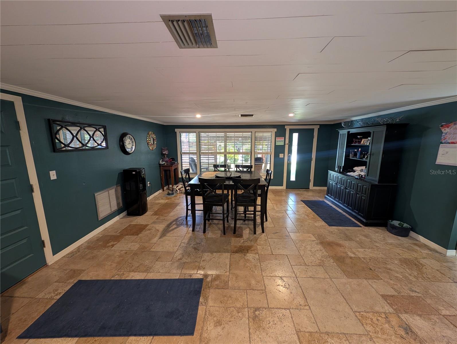 BEACON SQUARE - Residential