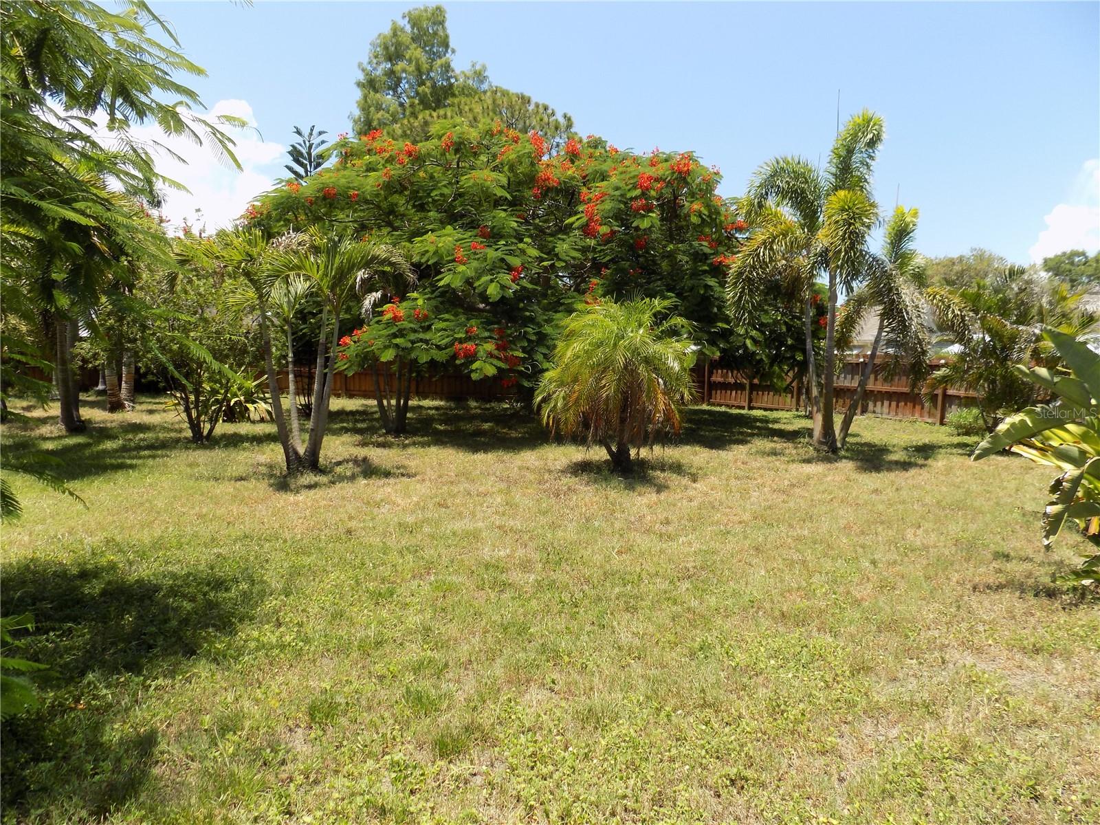 BEACON SQUARE - Residential